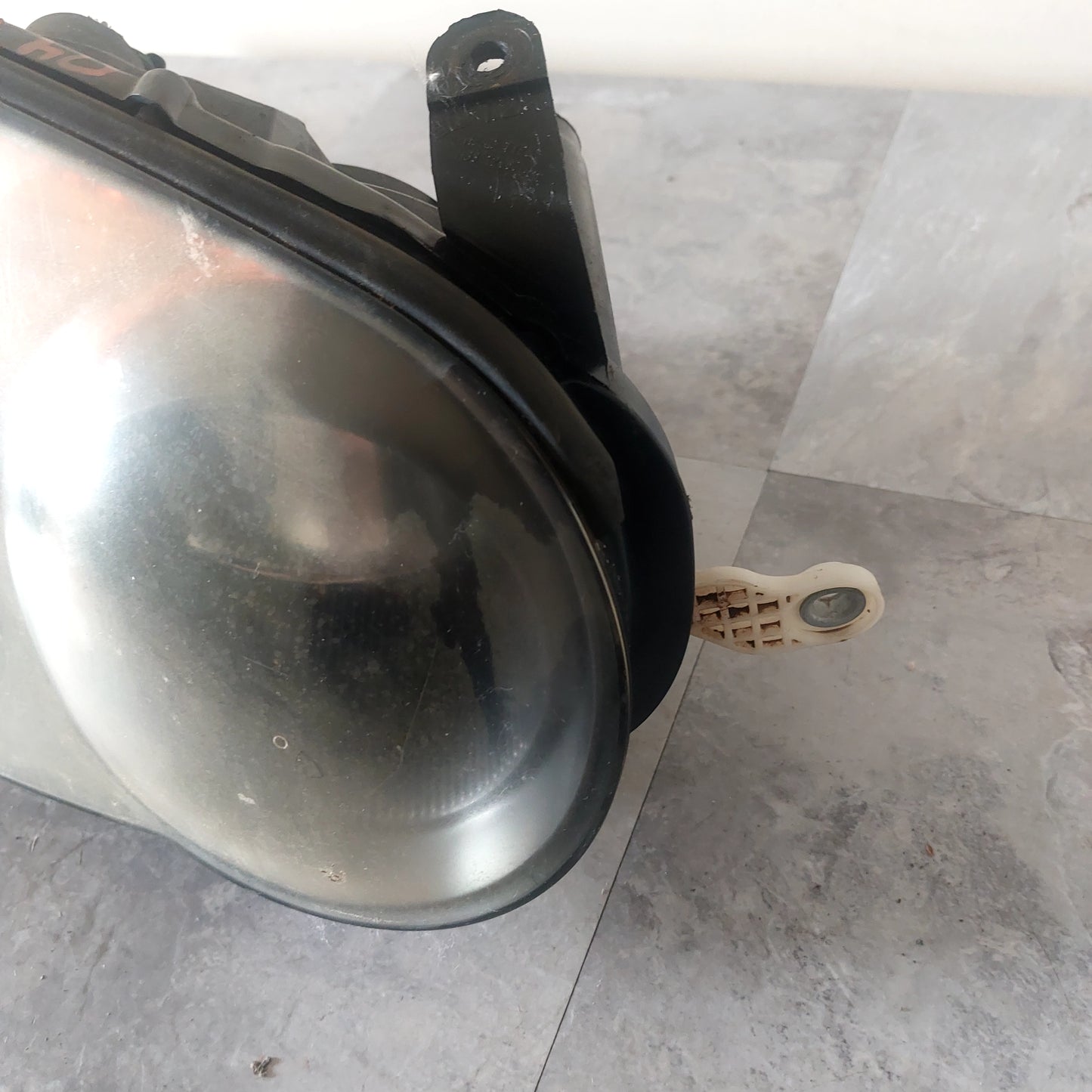 OEM 2004-2005 Subaru Impreza WRX STi RH Passenger Side Headlight Assembly