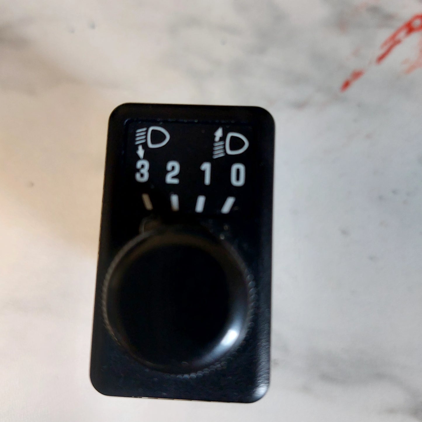 2004-2005 Subaru Impreza WRX STi Headlight Leveling Switch Adjustment Knob