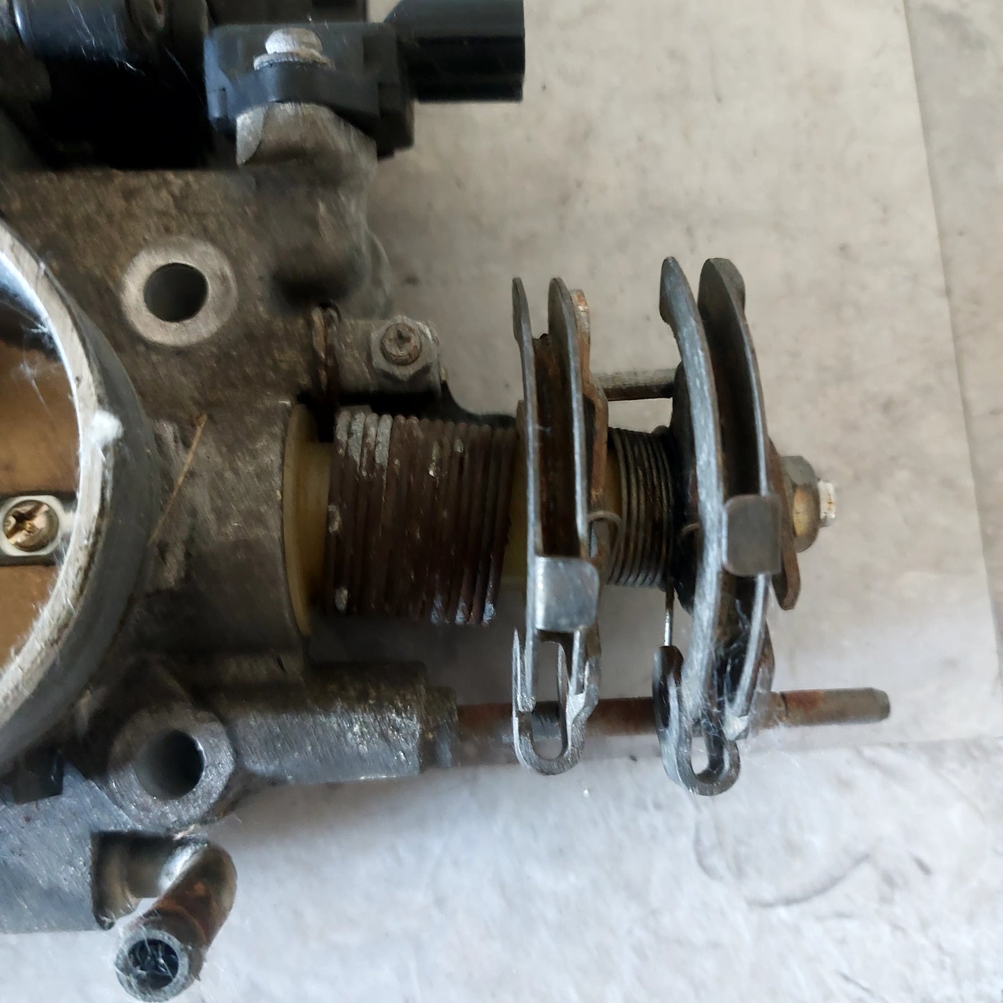 OEM 2002-2005 Subaru Impreza WRX Throttle Body Assembly