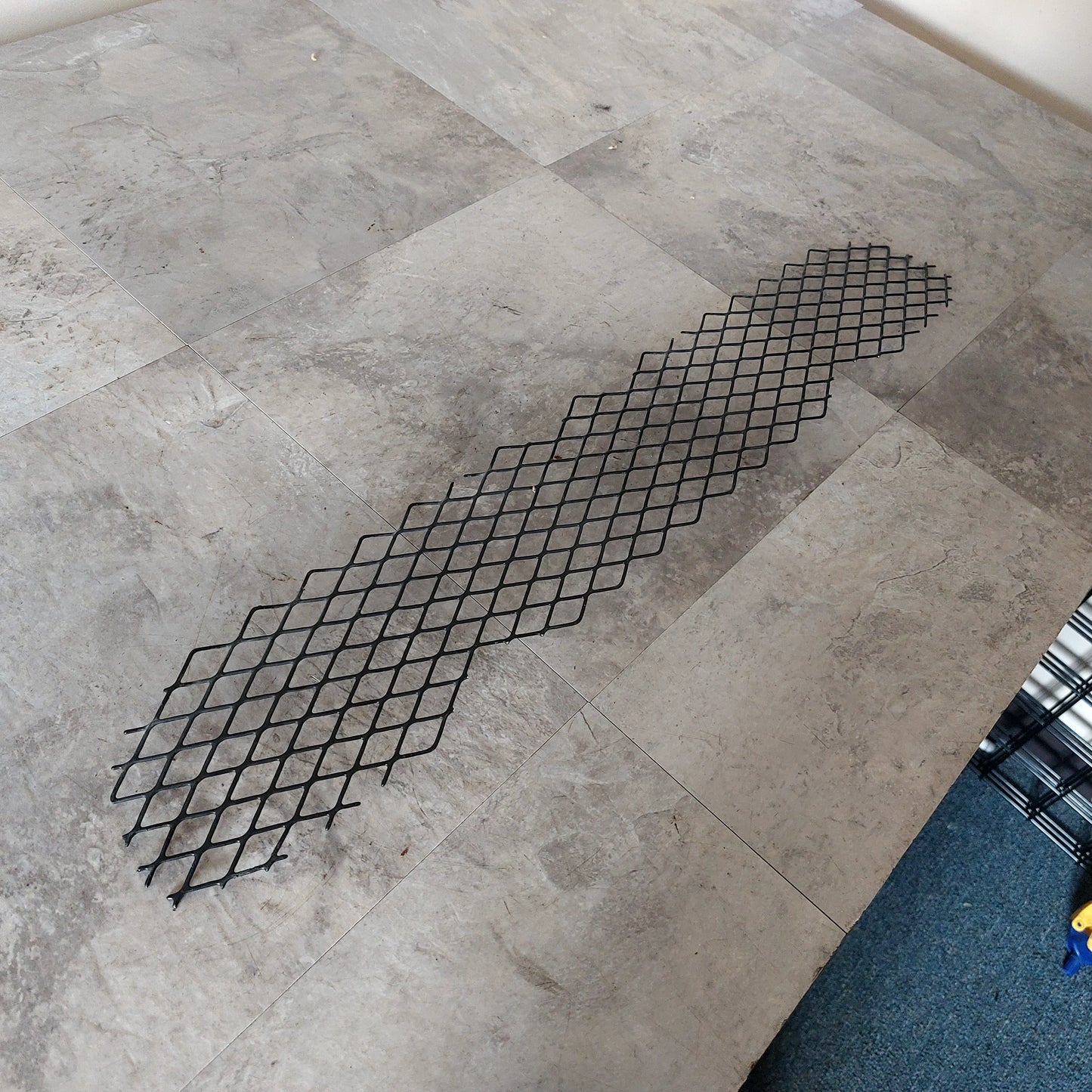 OEM Grille Mesh 2004-2005 Subaru Impreza WRX STi