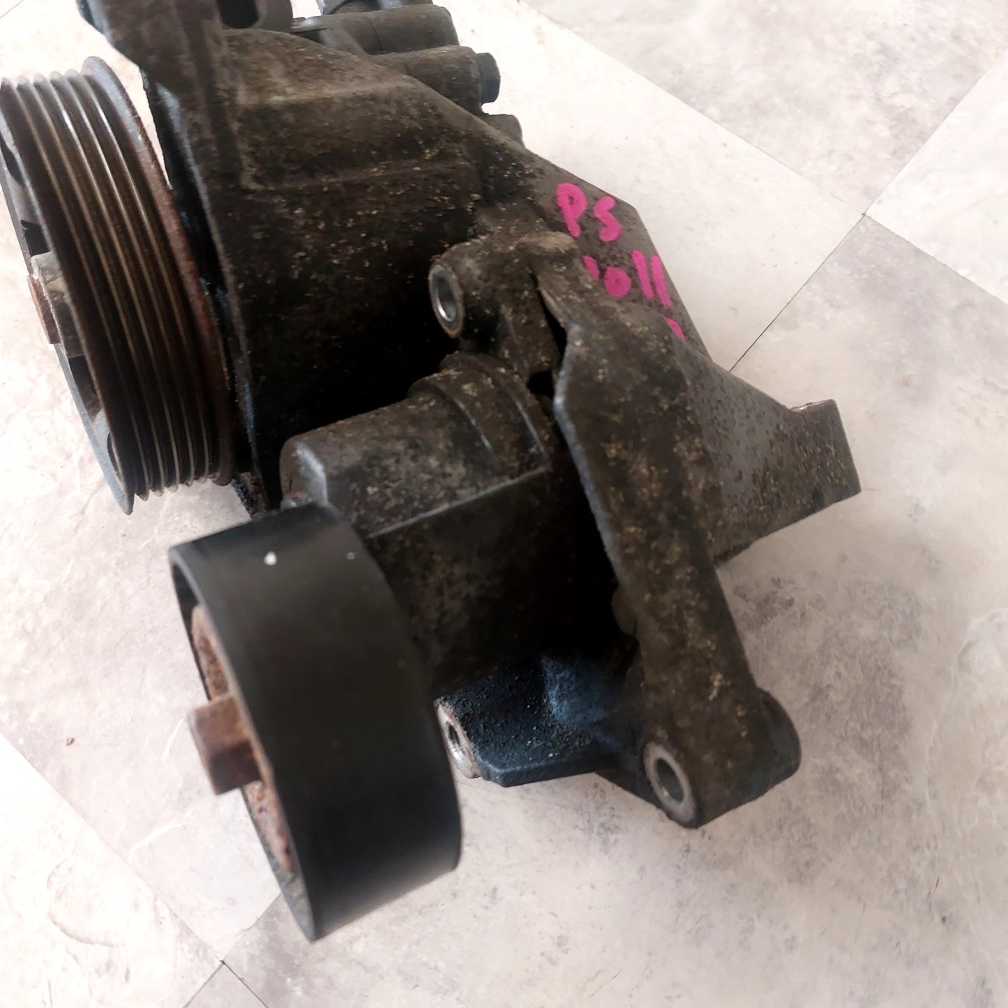 OEM 2010-2012 Subaru Legacy Power Steering Pump