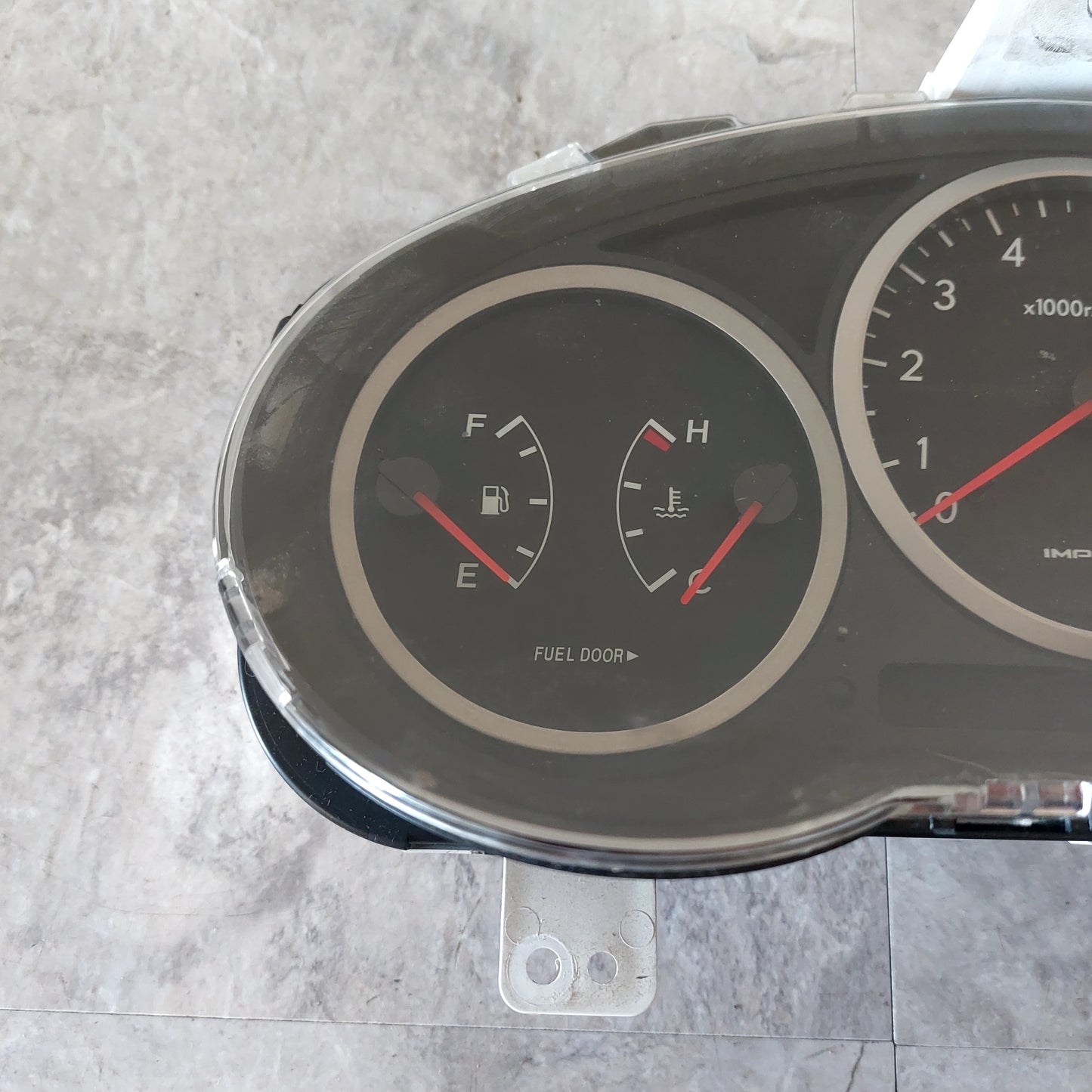 OEM 2004 Subaru Impreza WRX Instrument Gauge Cluster 208k TESTED 85013FE100