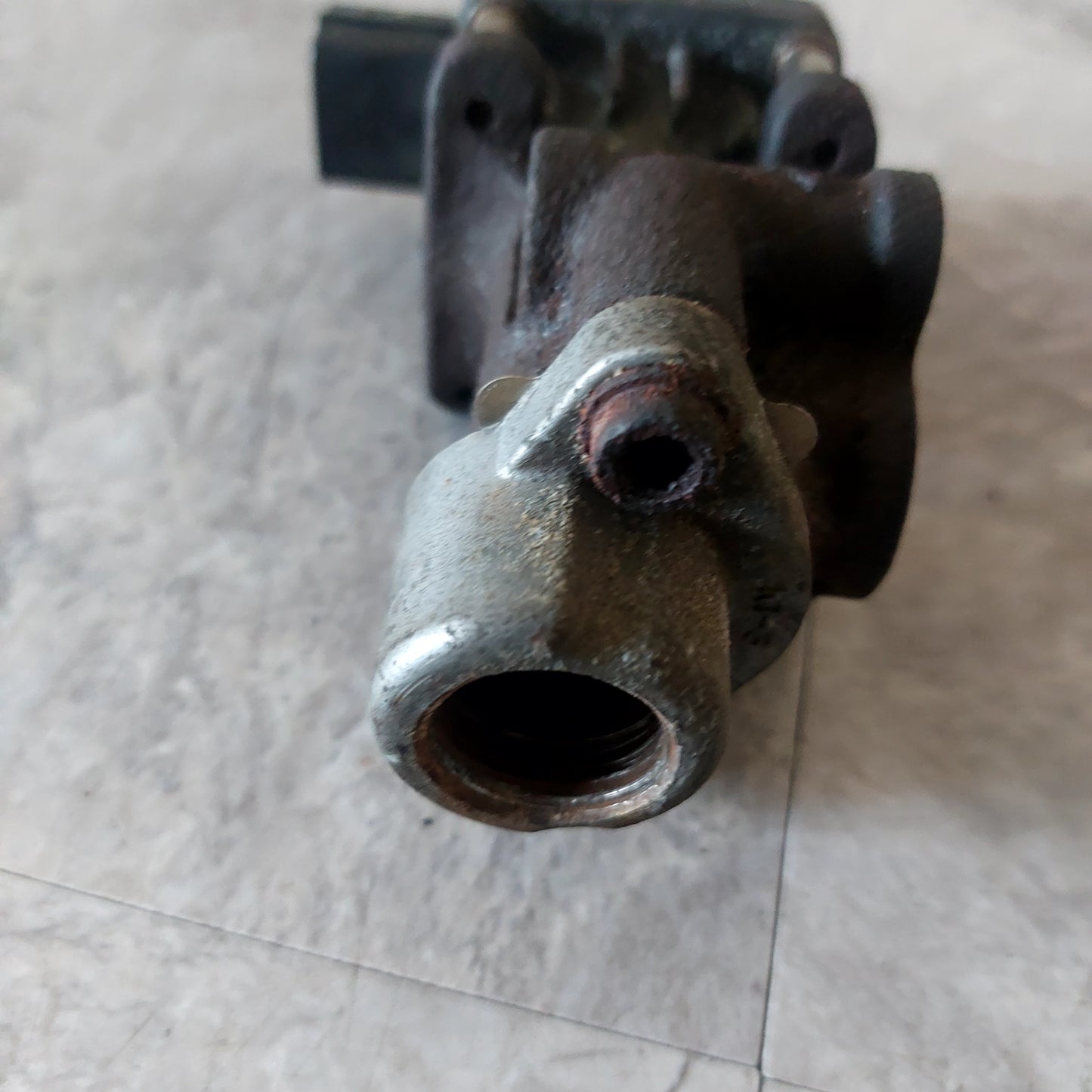 OEM 2010-2012 Subaru Legacy Outback EGR Valve