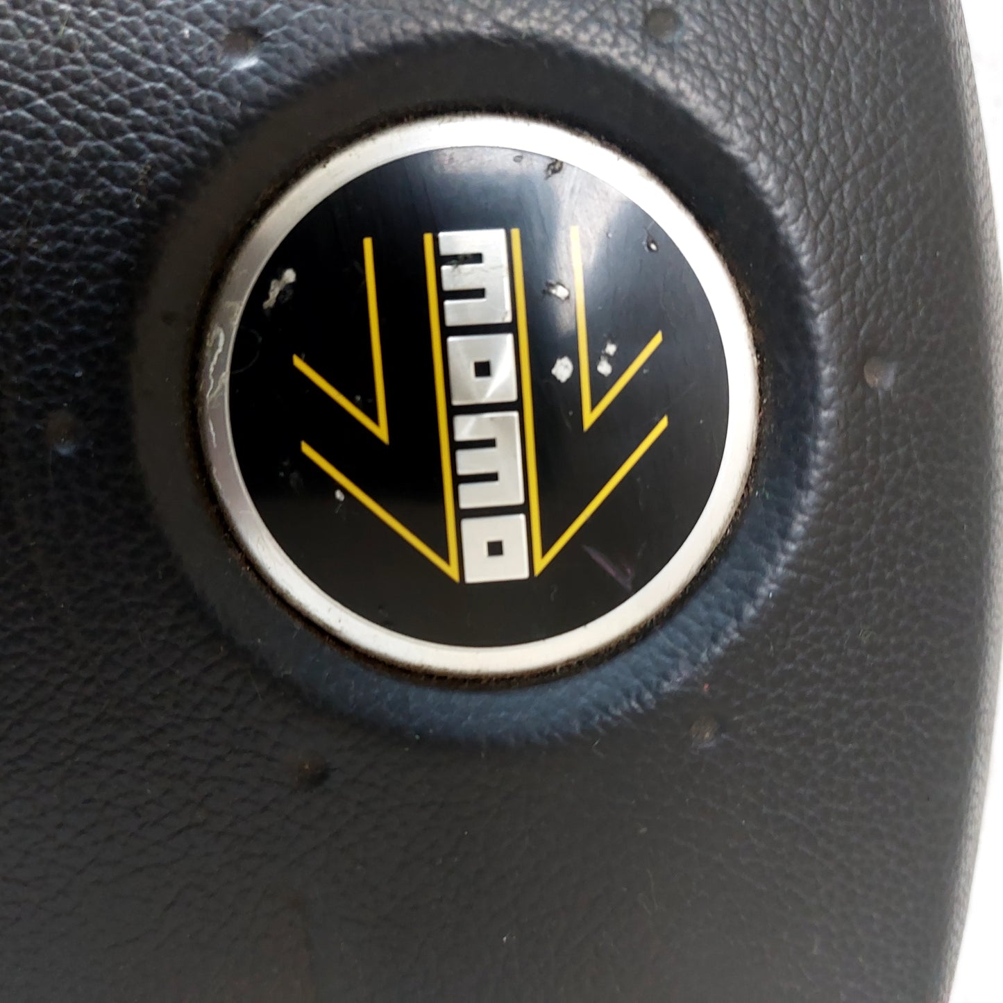 2002 2003 Subaru Impreza & WRX Drivers Airbag Assembly with Yellow Momo Cover 98211FE050ML