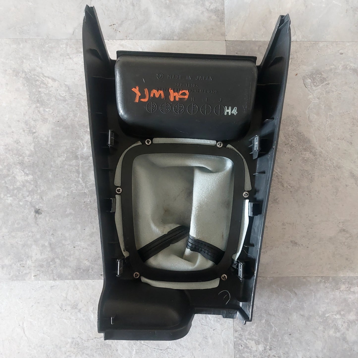 OEM 2002-2004 Subaru Impreza WRX Shifter Boot Bezel Trim 92121FE010