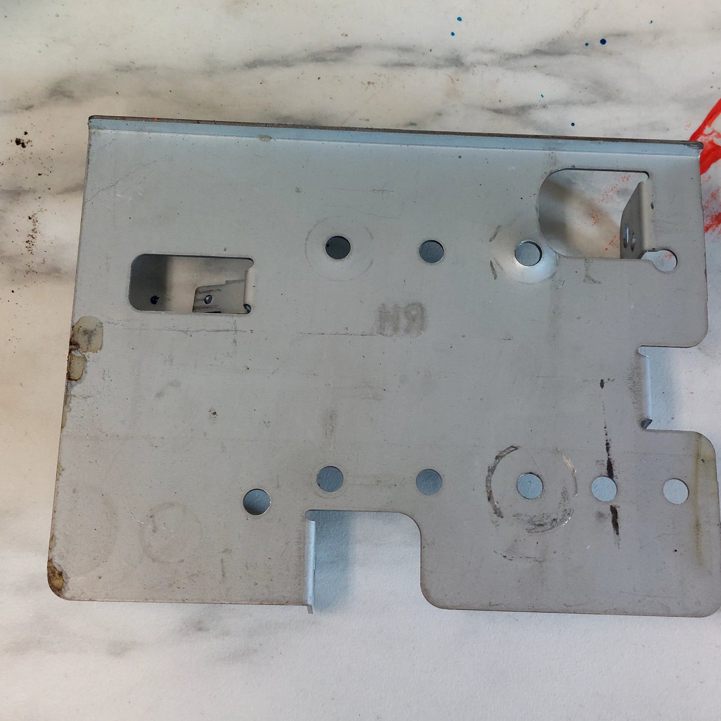OEM Radio RH LH Support Bracket Set 66201FE000 2002-2004 Subaru Impreza WRX STi