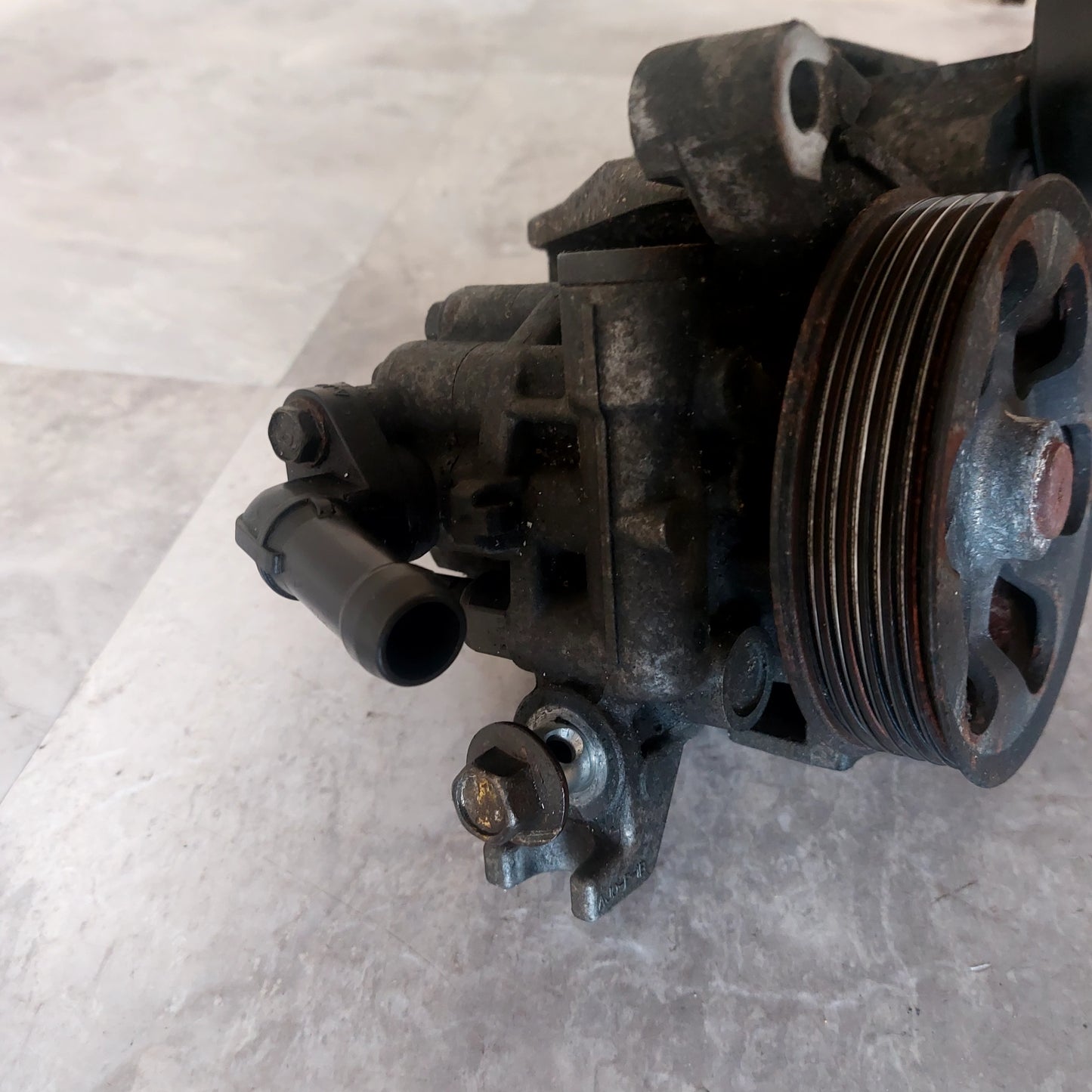 OEM 2010-2012 Subaru Legacy Power Steering Pump