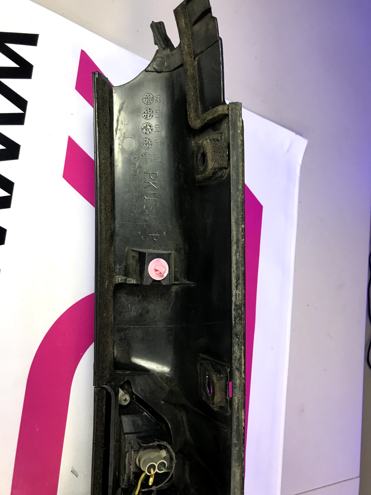 Third Brake Light and trim cover molding for 2005 Subaru Baja
