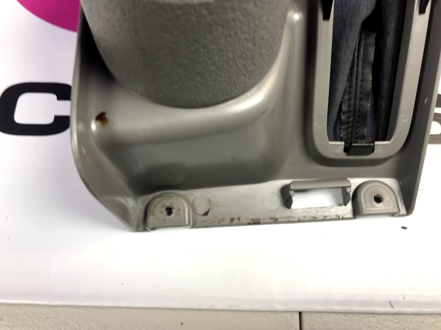 Cover Console Trim 92132SA030 w/Cup holders Subaru Forester 2003-2008 OEM