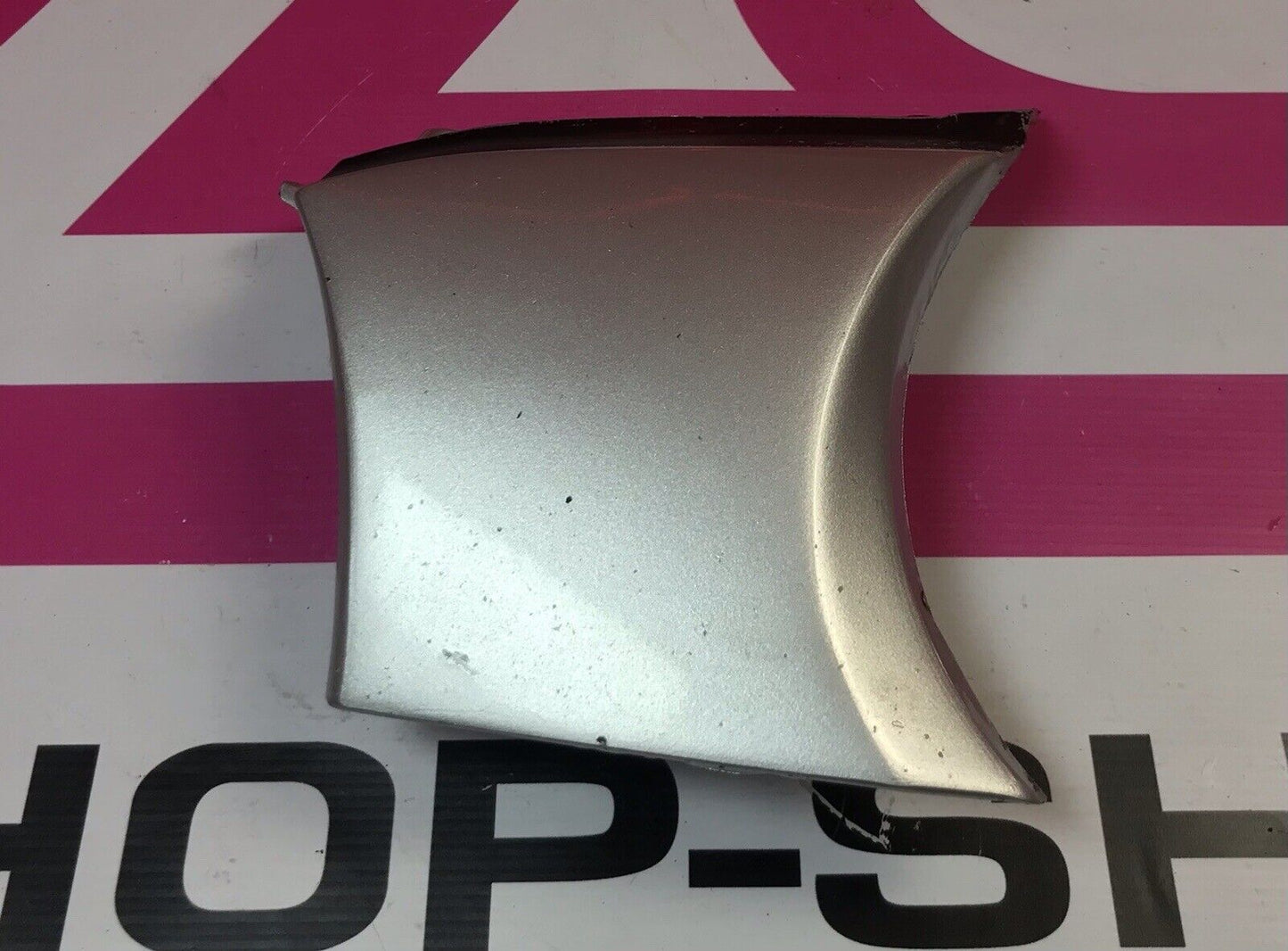 LH Grille Bumper Cover Corner 02-03 Subaru Impreza Outback WRX Silver 57775FE010