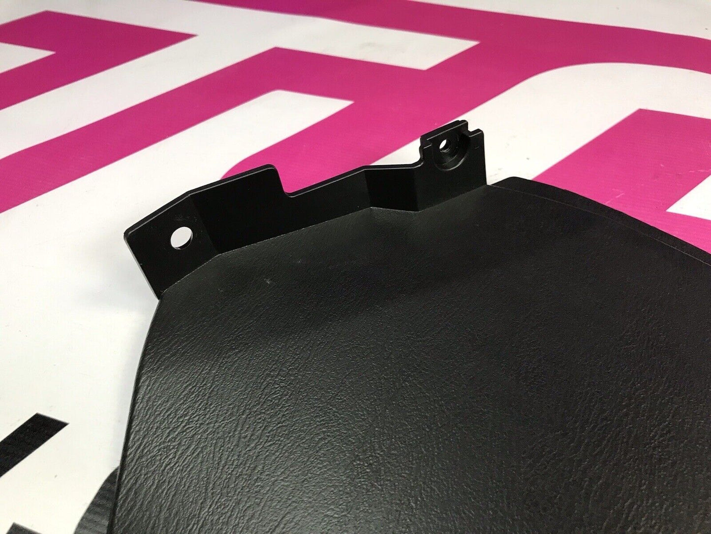 2005-2007 Subaru Impreza WRX/STi Center Console Trim LH 66068FE010