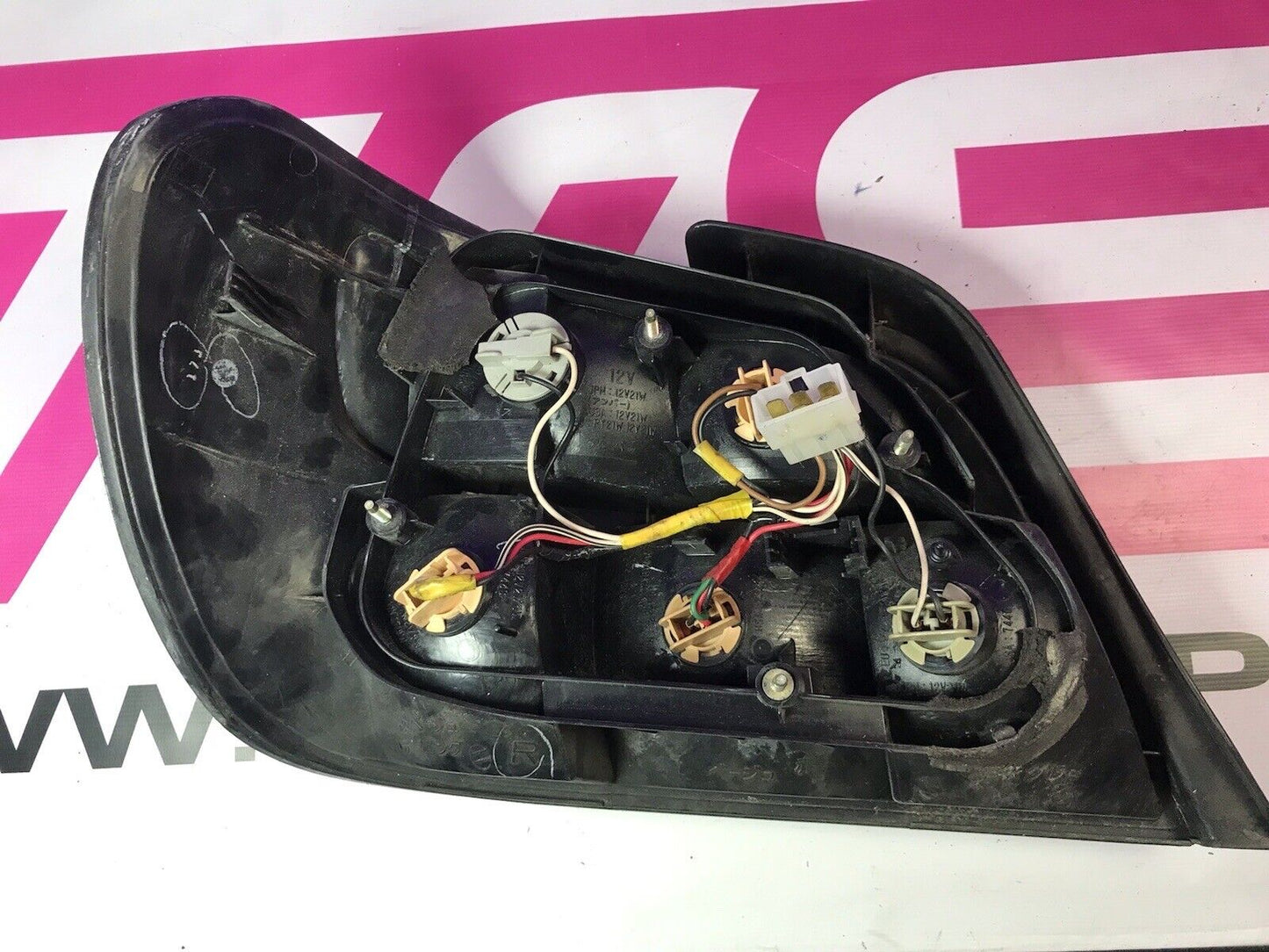 OEM LH Drivers Side Tail Light Assembly 02-03 Subaru Impreza WRX Sedan