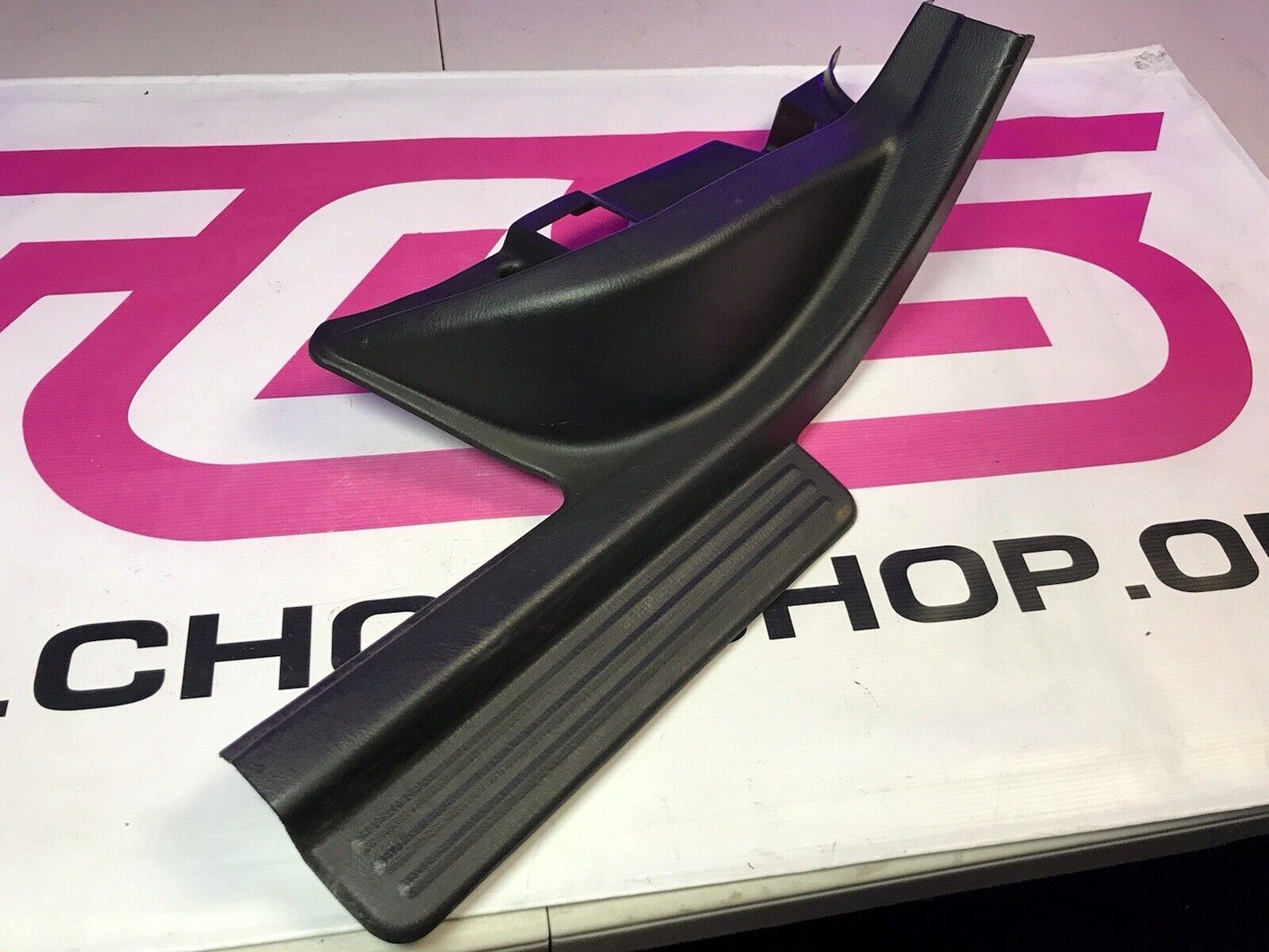 OEM 02-07 Subaru Impreza/WRX/STi LH Side Rear Door Sill Step Trim 94061FE010