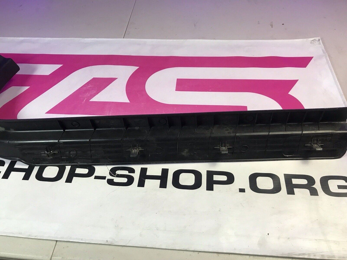 OEM 02-07 Subaru Impreza WRX STi RH Door Sill Trim Panel Scuff 94060FE000