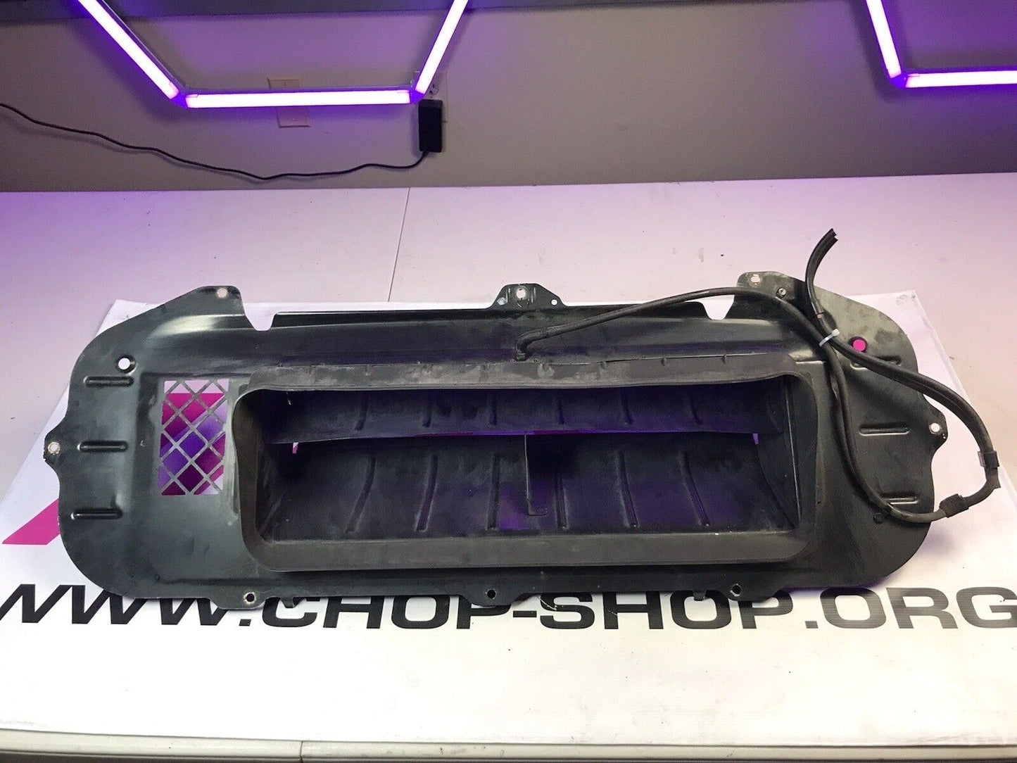 OEM 04-05 Subaru WRX STi Hood Scoop Splitter