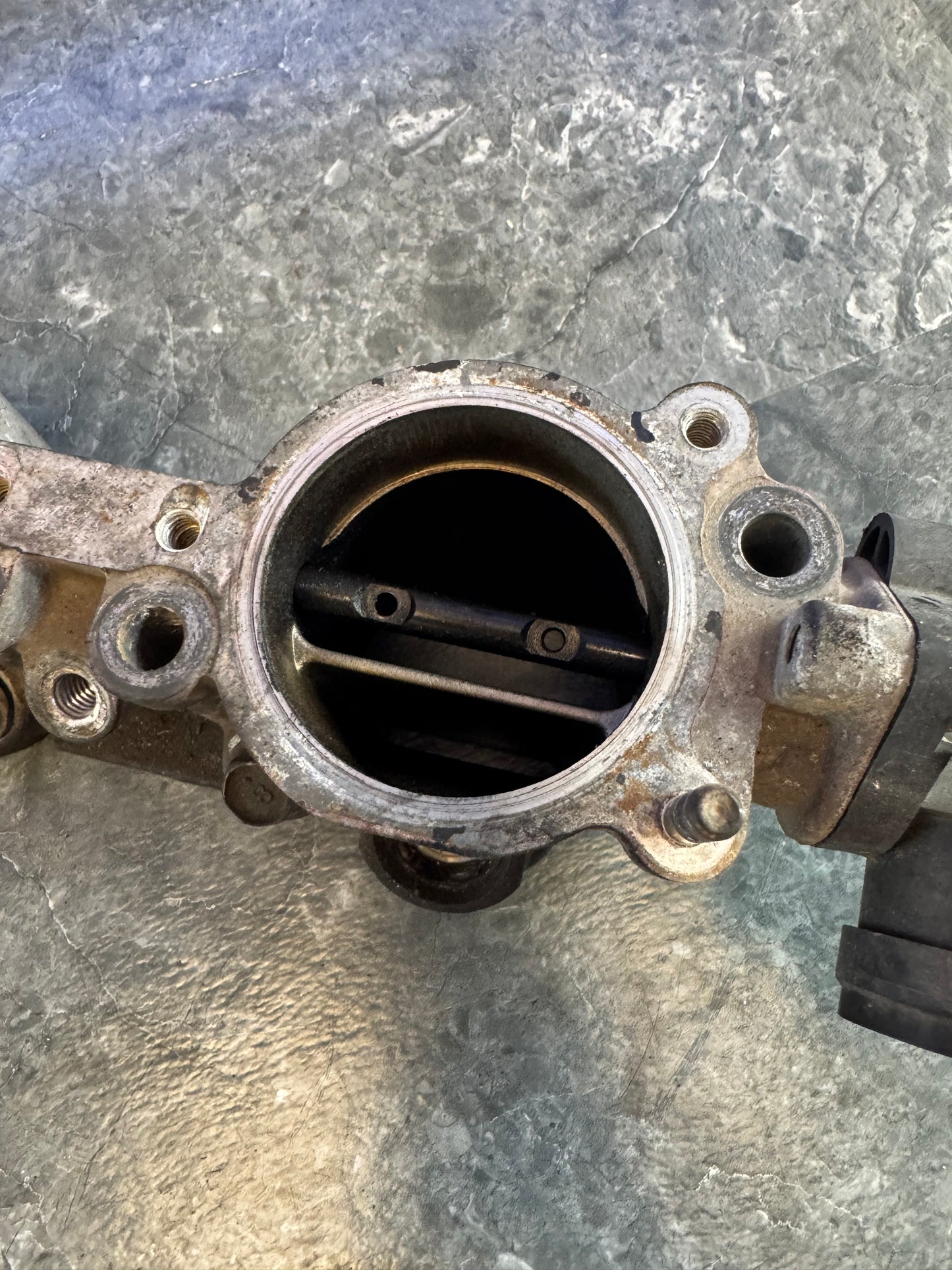 2004-2006 Subaru Impreza WRX STi OEM Engine Intake Manifold TGV Assembly Tumble Generator Valve Side Feed