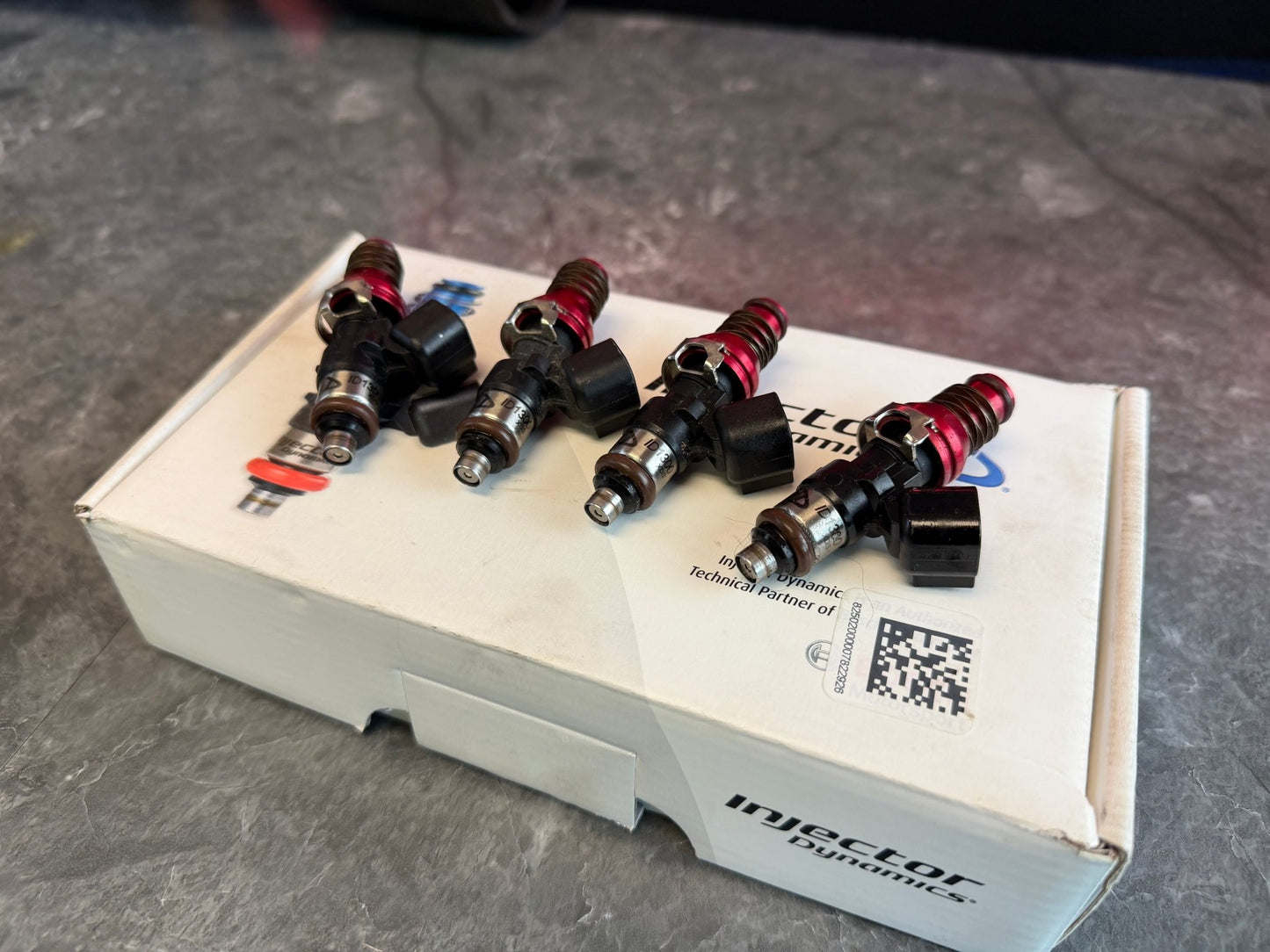 ID cleaned & flow tested 1300 CC Subaru STi & wrx top feed injectors INJECTOR DYNAMICS
