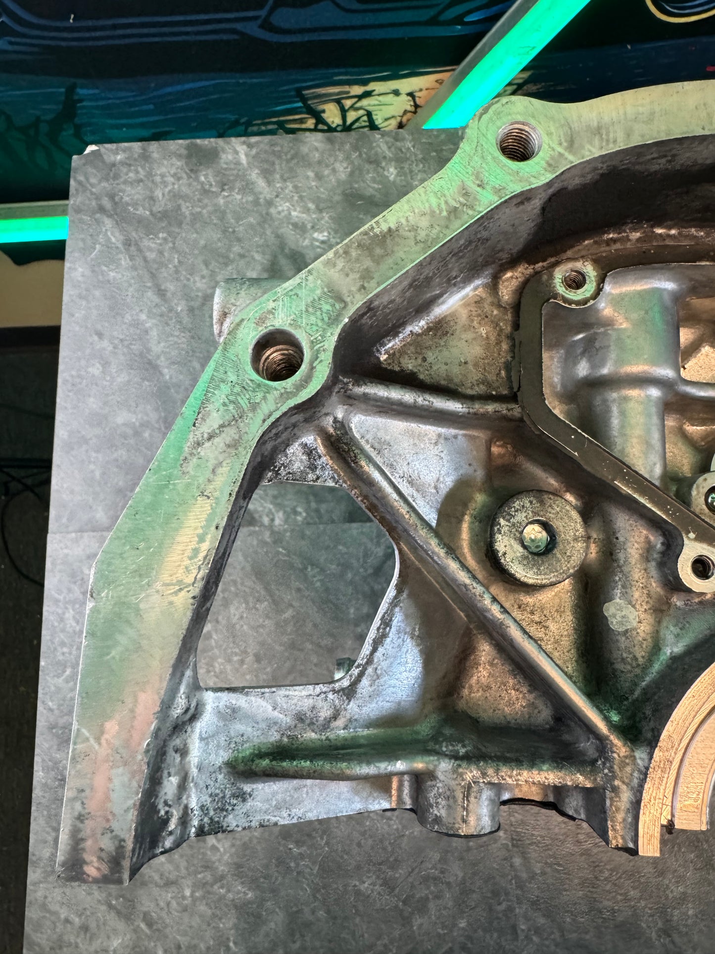 Subaru EJ25 Case Halves Short Block For Core With Bearings And Case Bolts