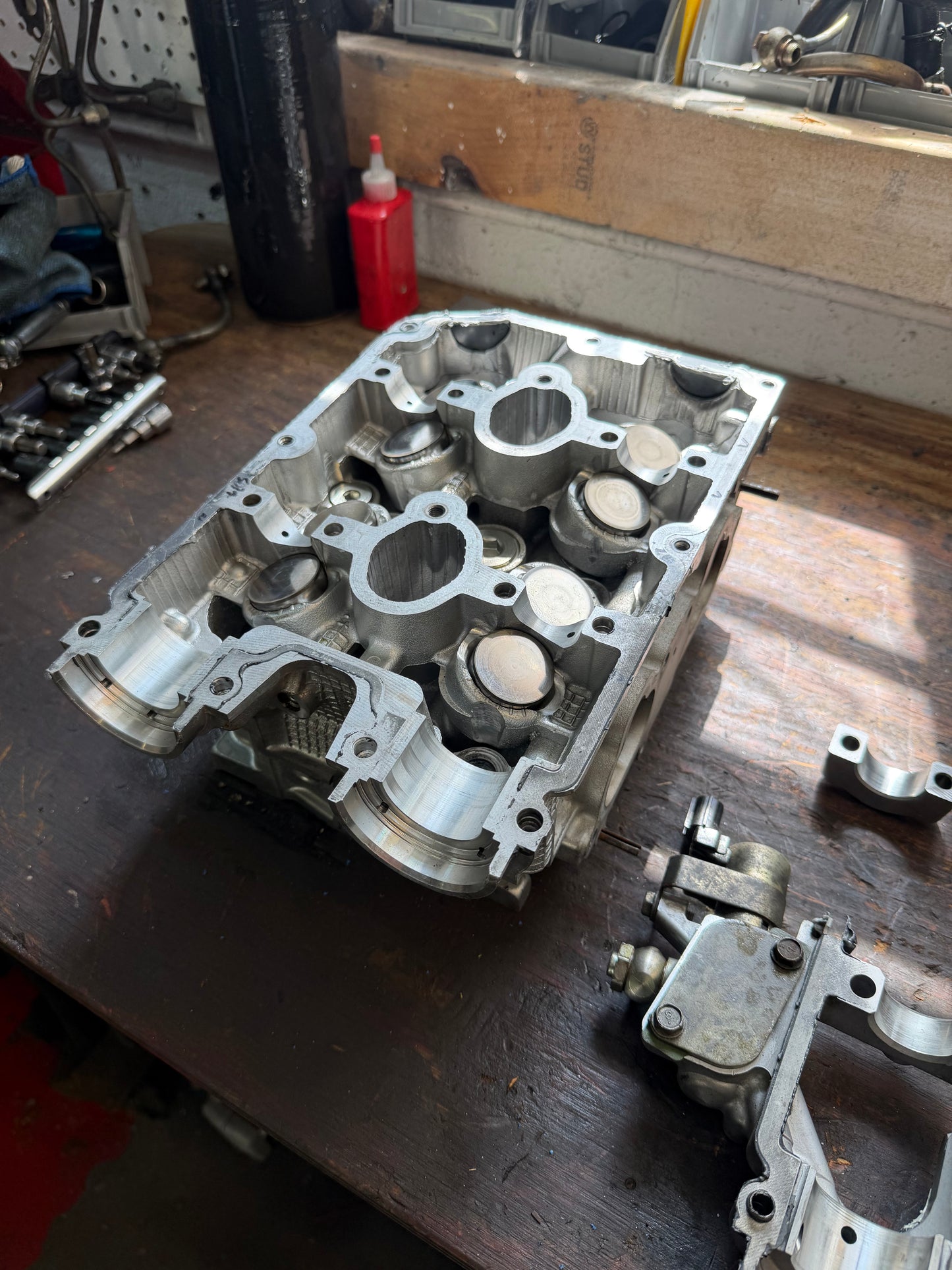BUILT & cammed Subaru STi and wrx cylinder heads for IAG 950 14 mm drilled kelford r-199-d cams FERREA + 1 mm valves