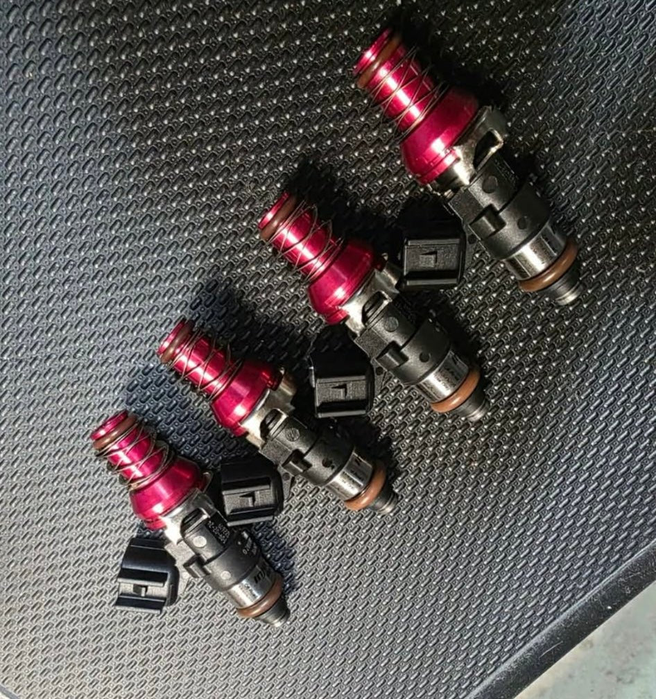 ID 2600 X XDS top feed fuel injectors Subaru STi & wrx injector dynamics EJ257 EJ255