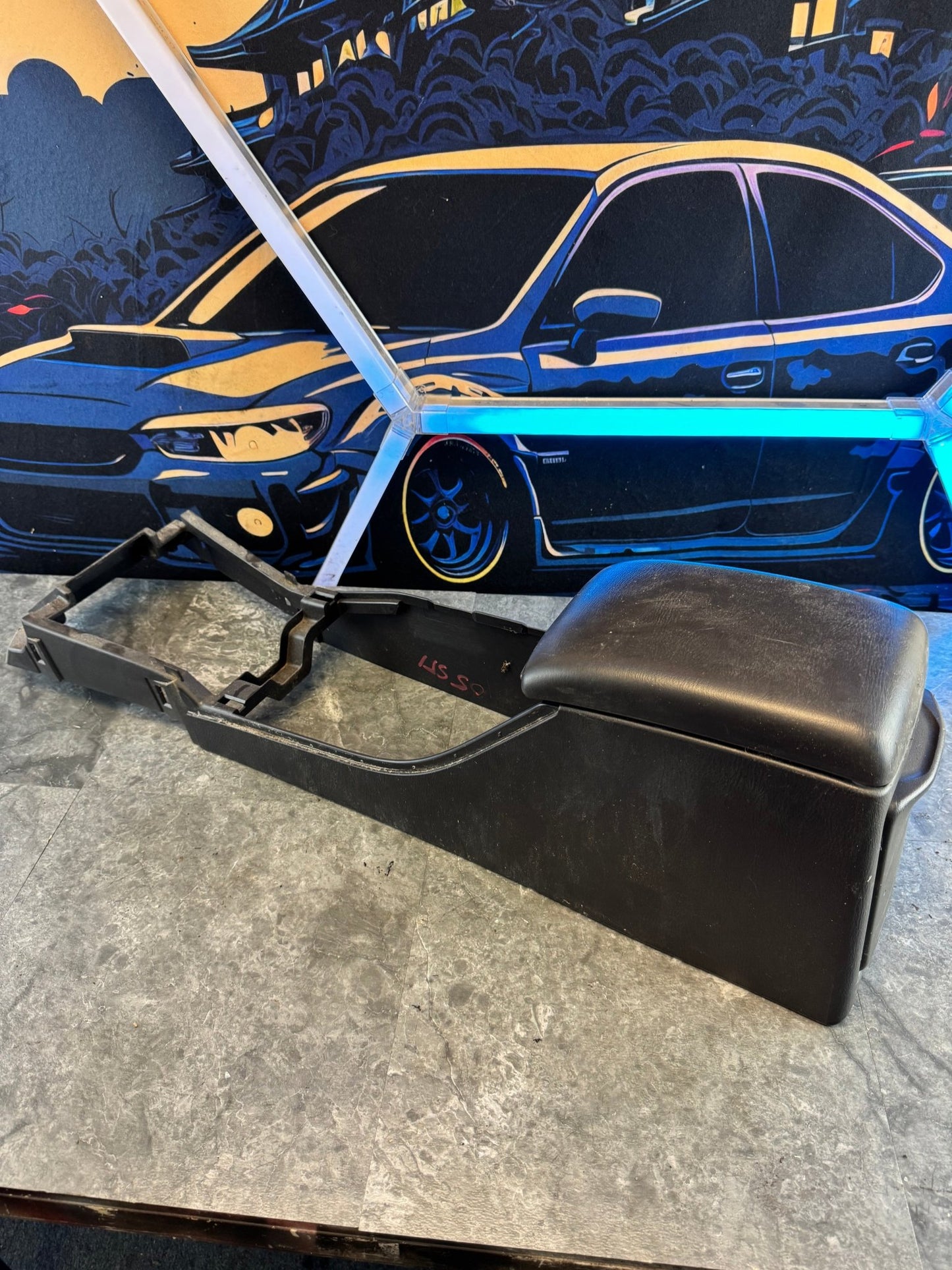 2005-2007 Subaru Impreza WRX STI Black Center Console Rest Trim Middle