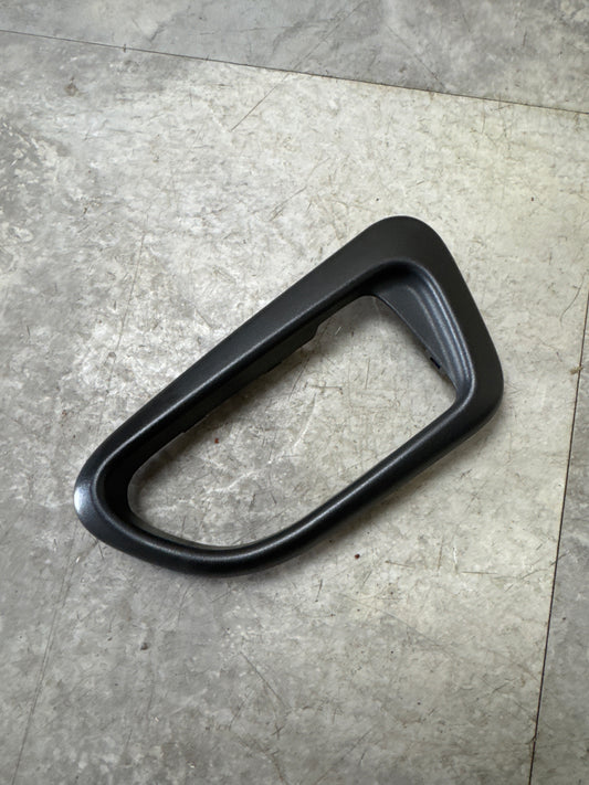 2005-2007 Subaru Impreza STi OEM Rear Right Interior Door Handle Trim J3
