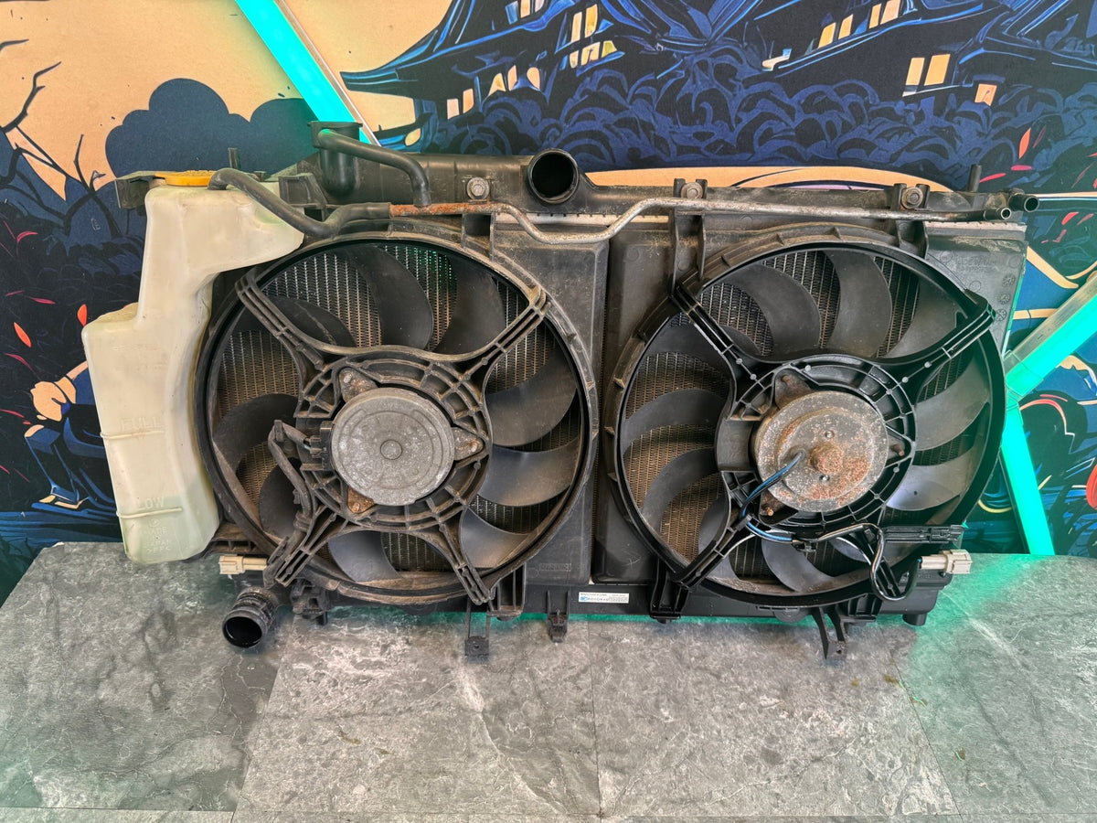 2008-2014 Subaru Impreza WRX STi OE Koyorad Radiator Cooling Assembly With Fans And Shroud