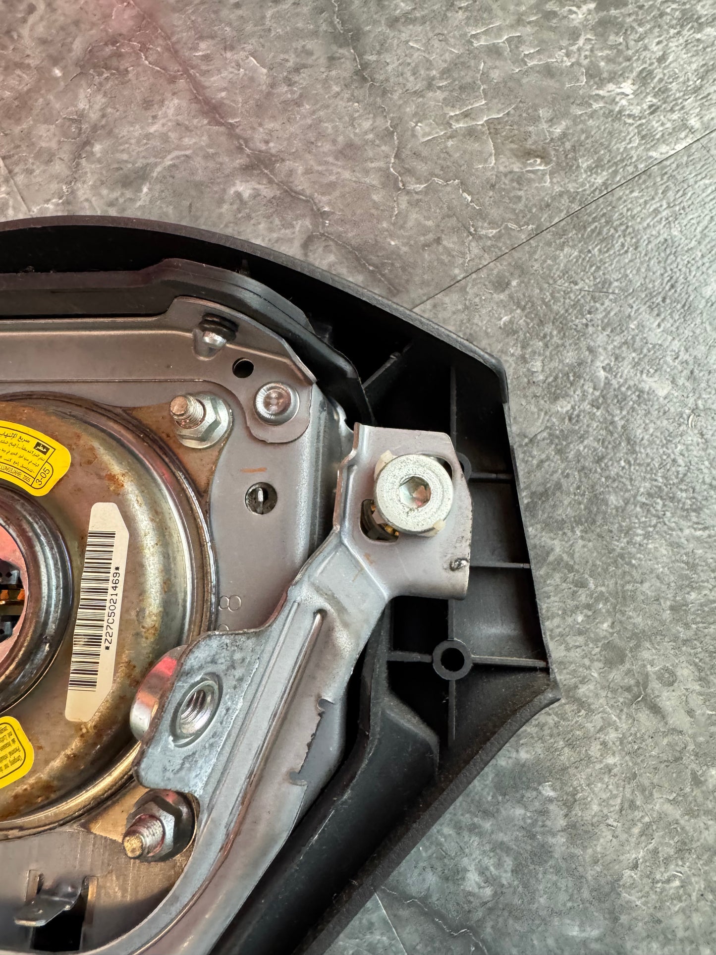 2005-2007 Subaru WRX Steering Wheel Airbag Assembly