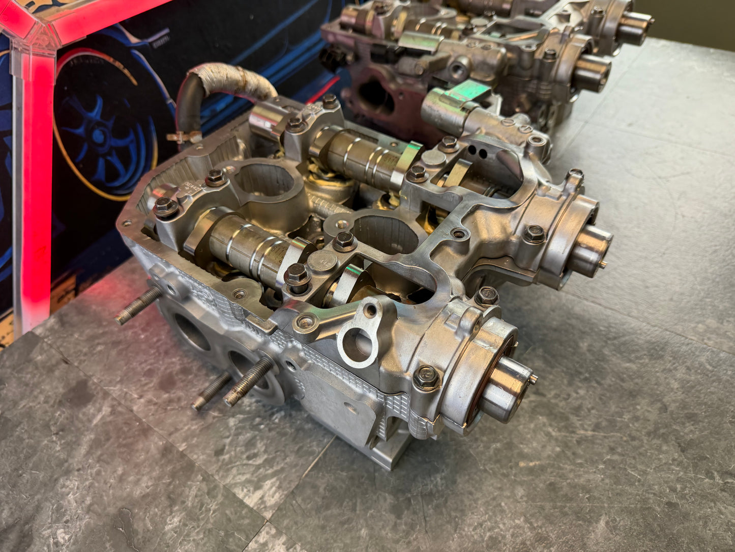 2007 SUBARU STi oem cylinder heads SAVCS single intake avcs WRX ej257 ej257