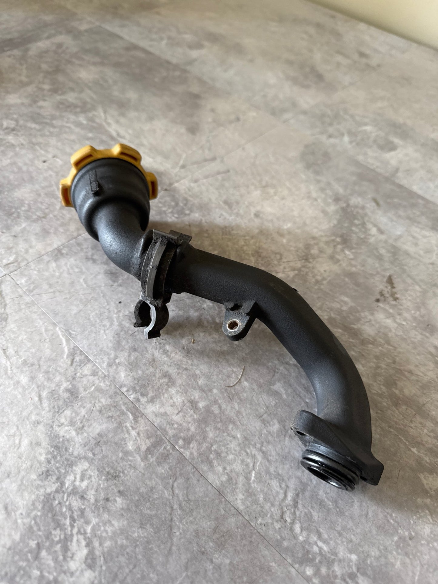 OEM 2002-2007 Subaru Impreza WRX STi Oil Filler Neck (02 WRX)