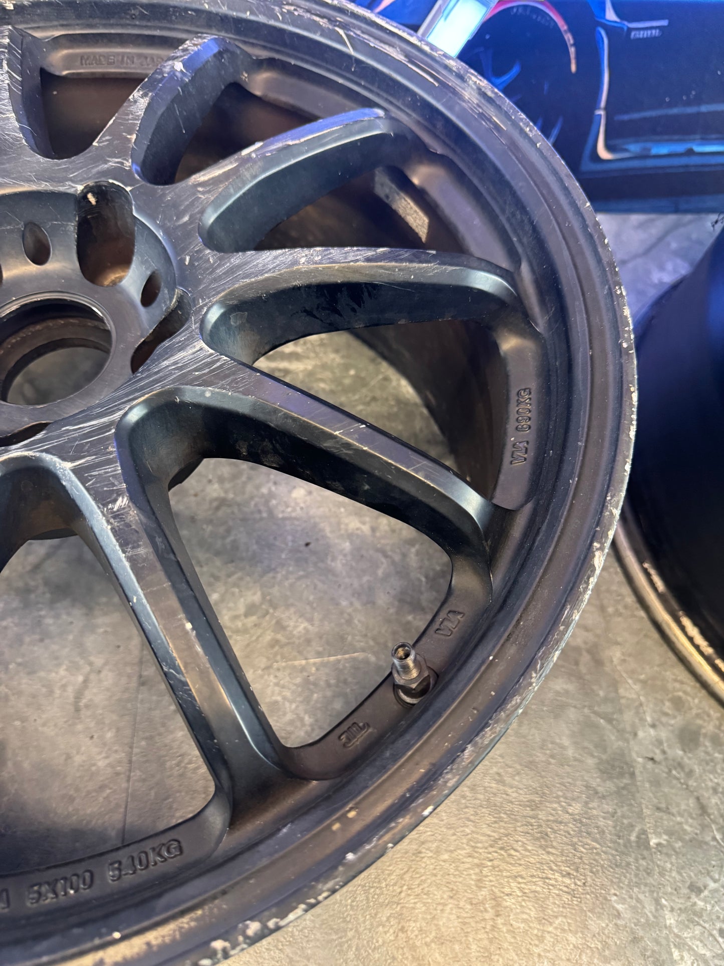 Work Emotion 11r Wheels Set Of 4 Need Refinished 18x8.5 +47 5x114.3