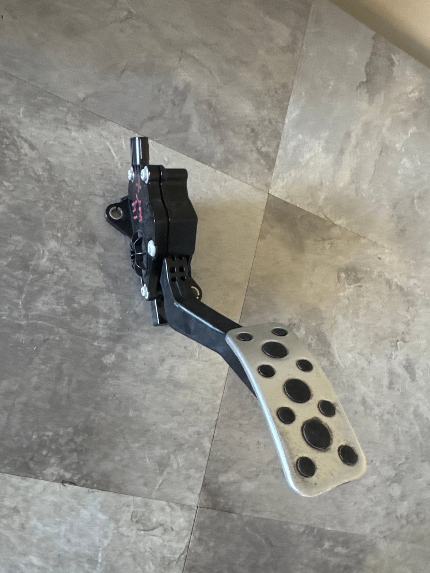 2008-2014 Subaru Impreza WRX STi OEM Pedal Assembly Accelerator (2014 WRX)