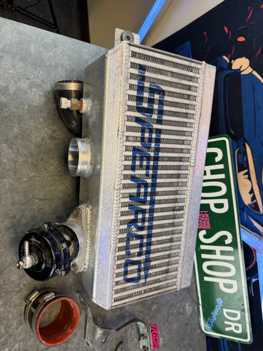 SPEARCO TMIC top mount intercooler w/ TIAL BOV Subaru STi