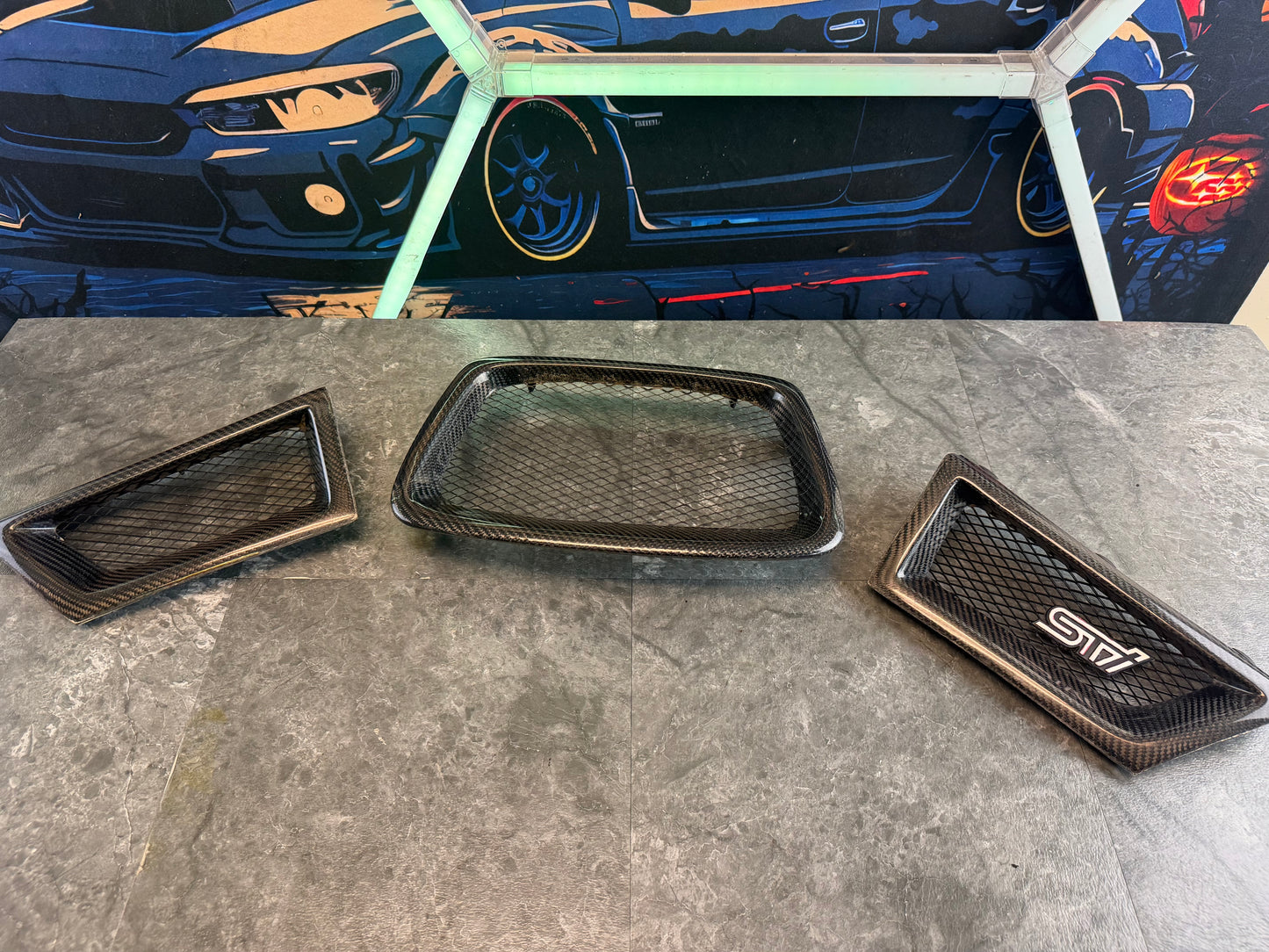 2006 2007 Subaru Impreza , wrx & STi front grille assembly carbon fiber