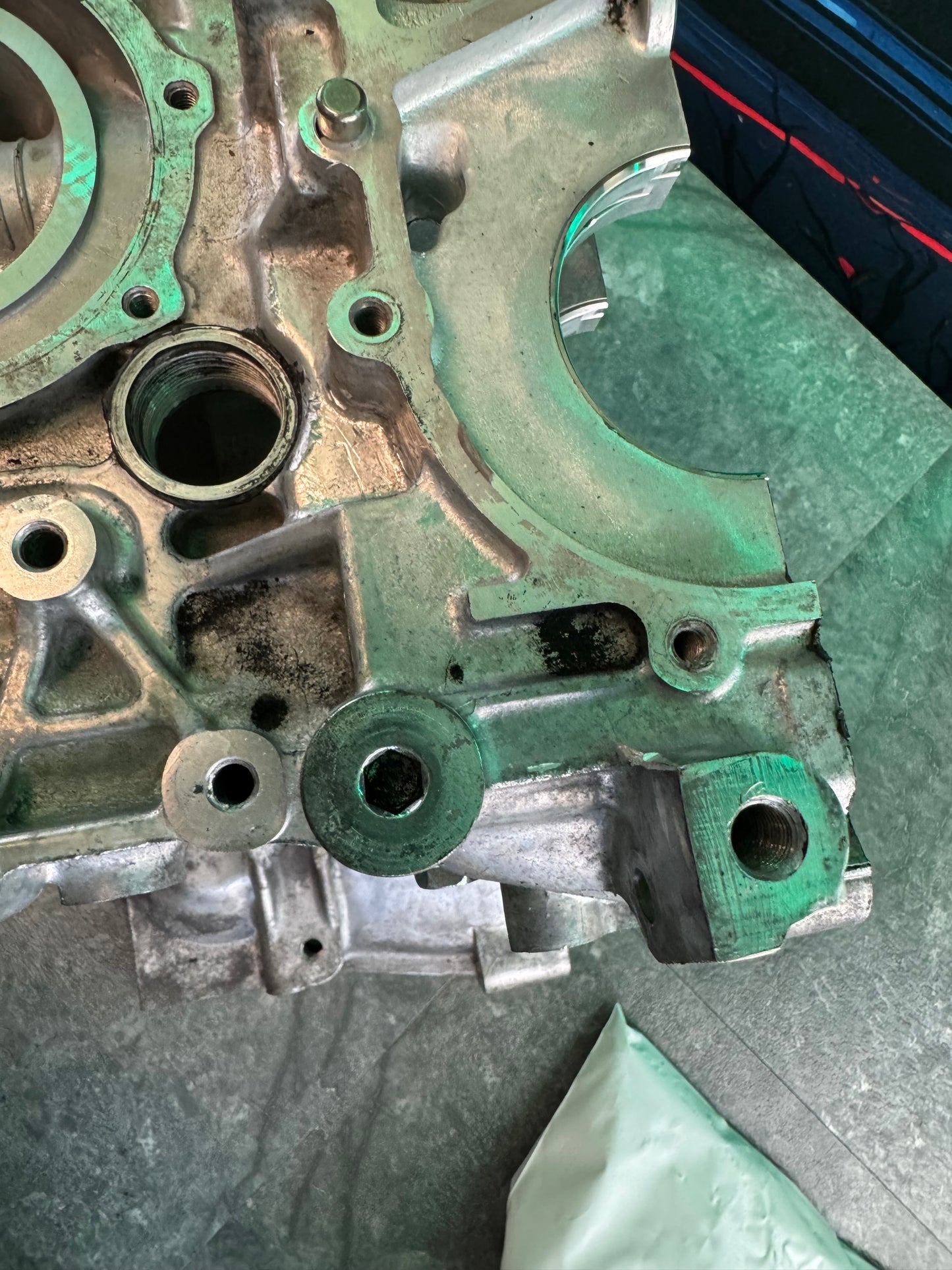 Subaru EJ25 Case Halves Short Block For Core With Bearings And Case Bolts
