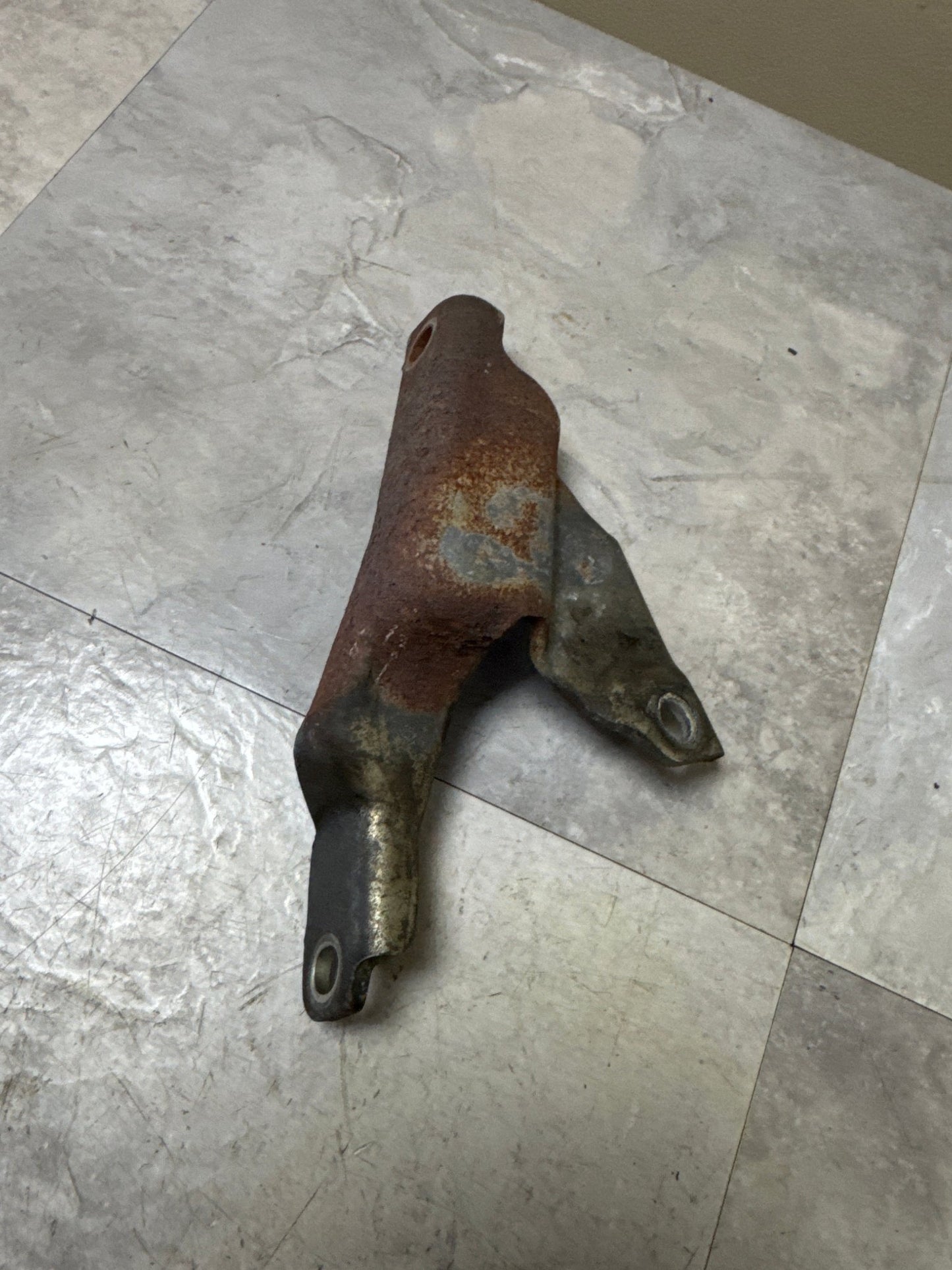 OEM 02-10 Subaru Impreza WRX Turbo Support Bracket (04 STi)