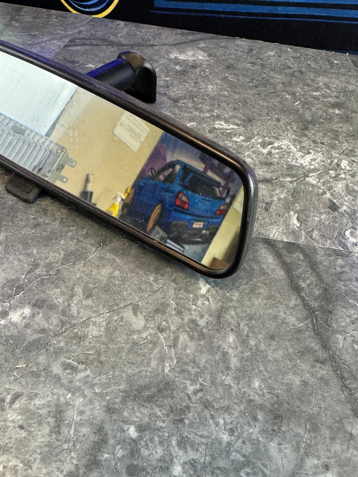 2002-2007 Subaru WRX 2004-2007 STi OEM Rear View Mirror Center Assembly