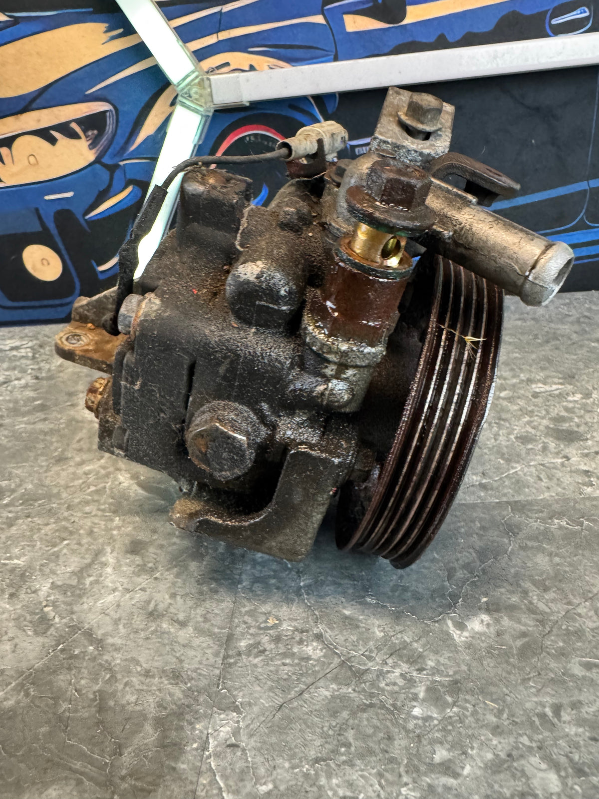 2004-2007 Subaru Impreza WRX STi OEM Power Steering Pump with Mount