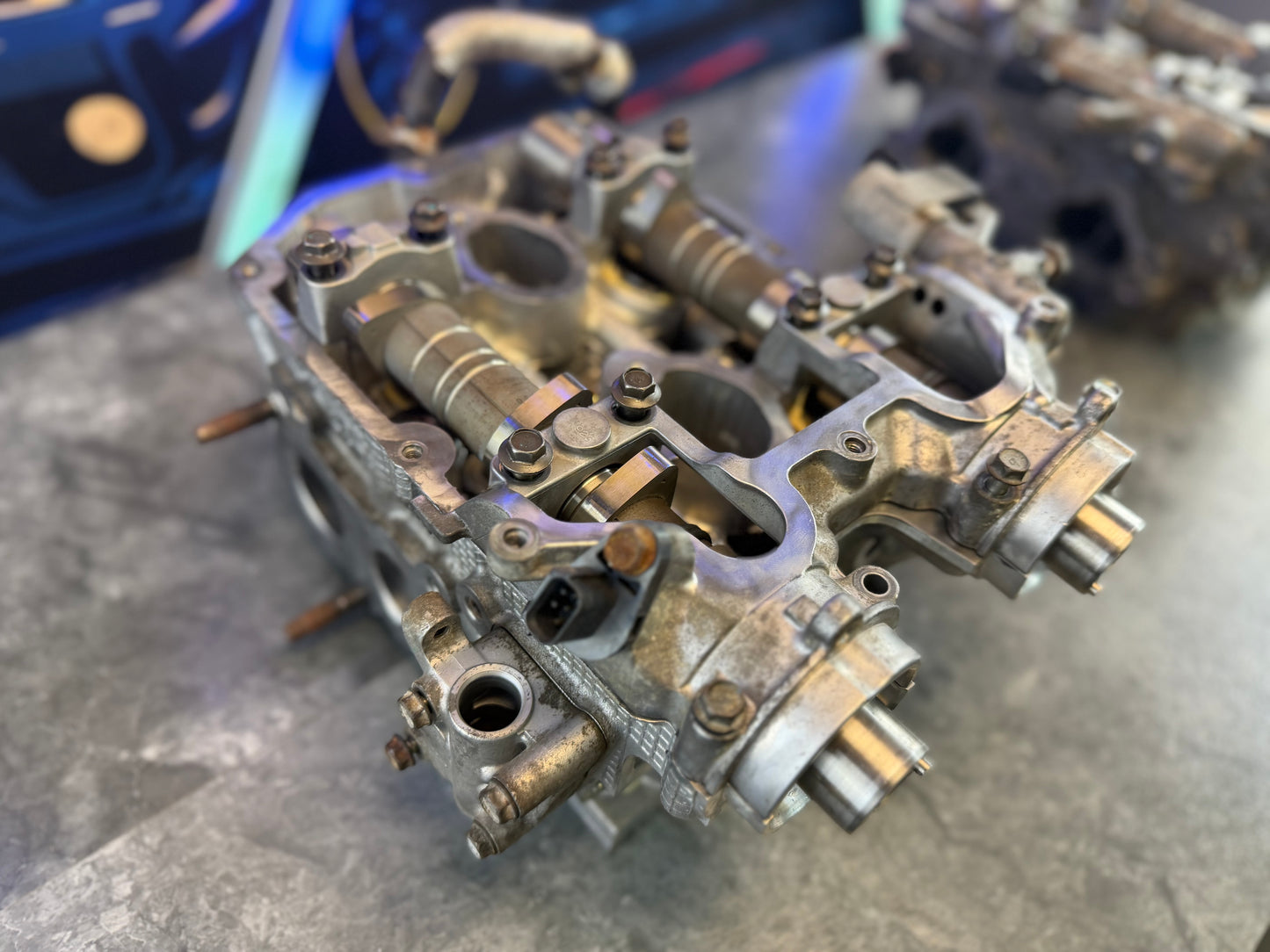 W25 OEM 2008 - 2021 Subaru STi DAVCS cylinder heads w/ oem camshafts RE BUILT