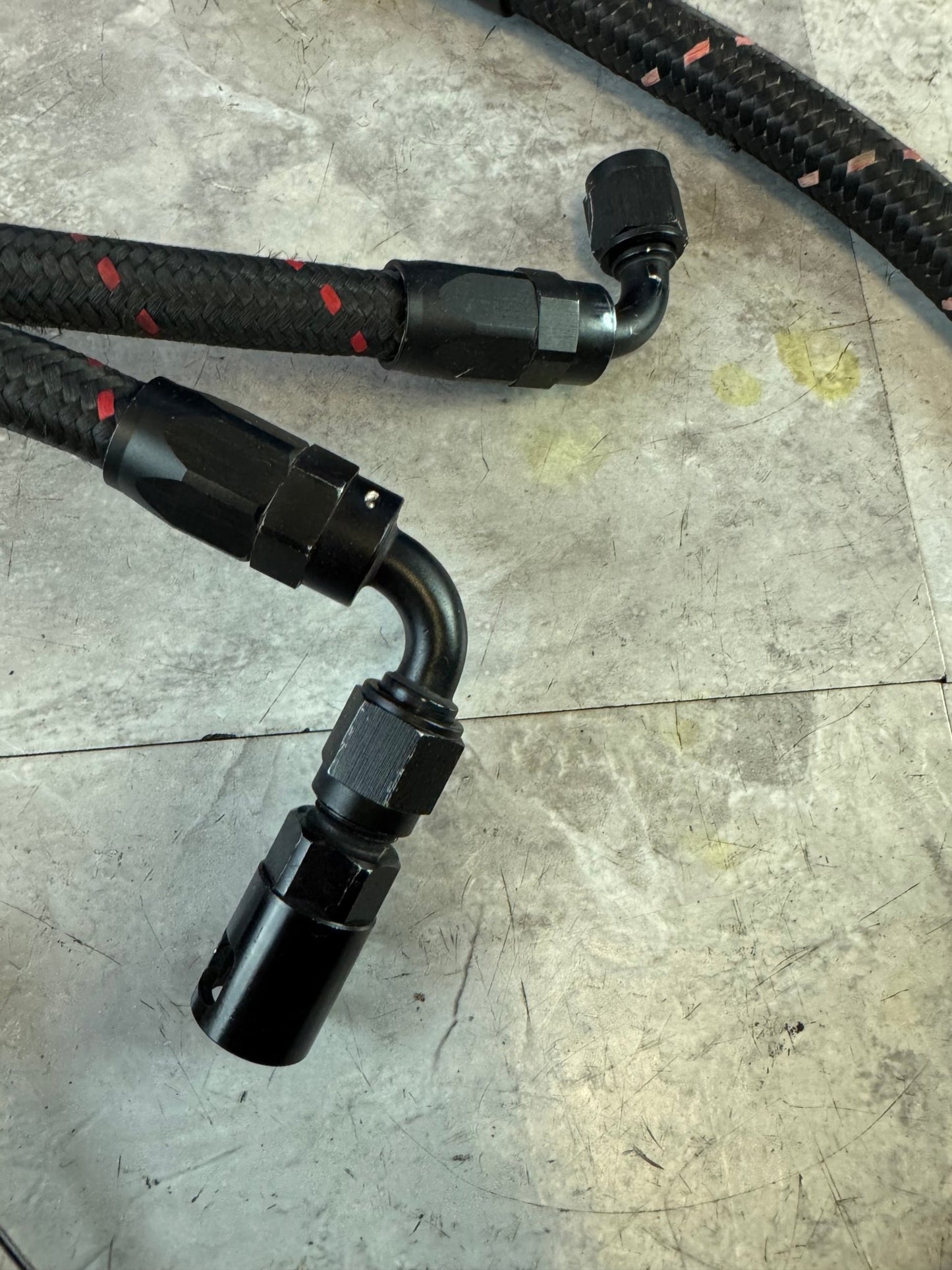 Custom AN-6 And AN-8 Fuel Lines With Aeromotive Inline Fuel Filter