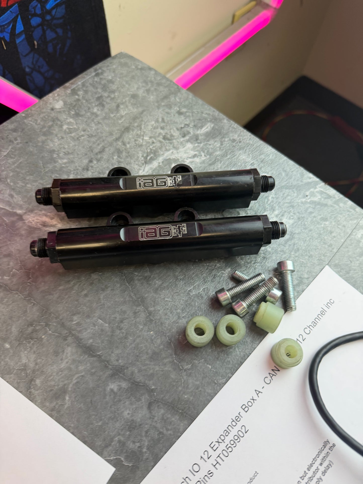 IAG v2 billet black Subaru STi & wrx top feed fuel rails & fittings w/ spacers and bolts