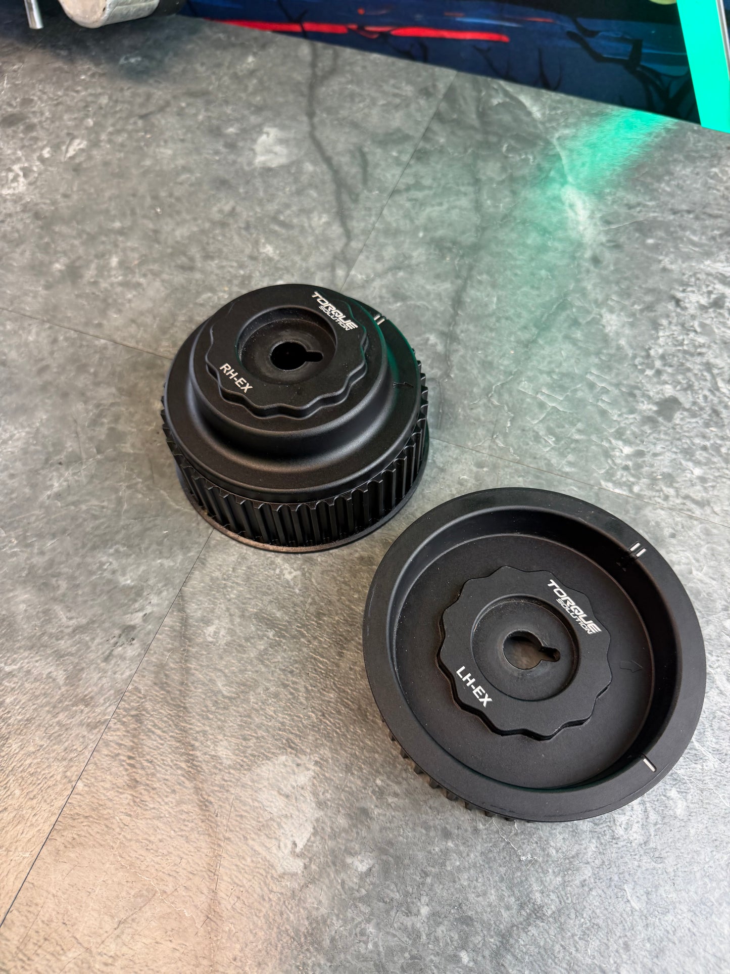 Torque solutions billet exhaust cam gears Subaru STi & wrx EJ255 EJ257 like new single avcs lower