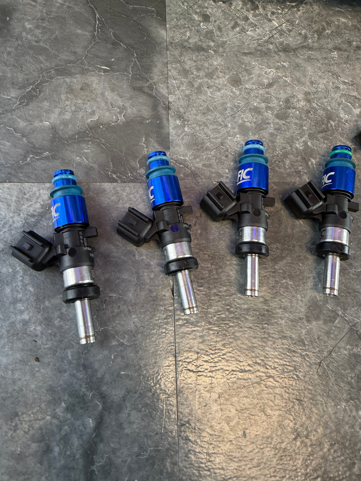 FIC 1440 CC top feed fuel injectors Subaru wrx and STi E85 flex fuel w/ plug & play adapters