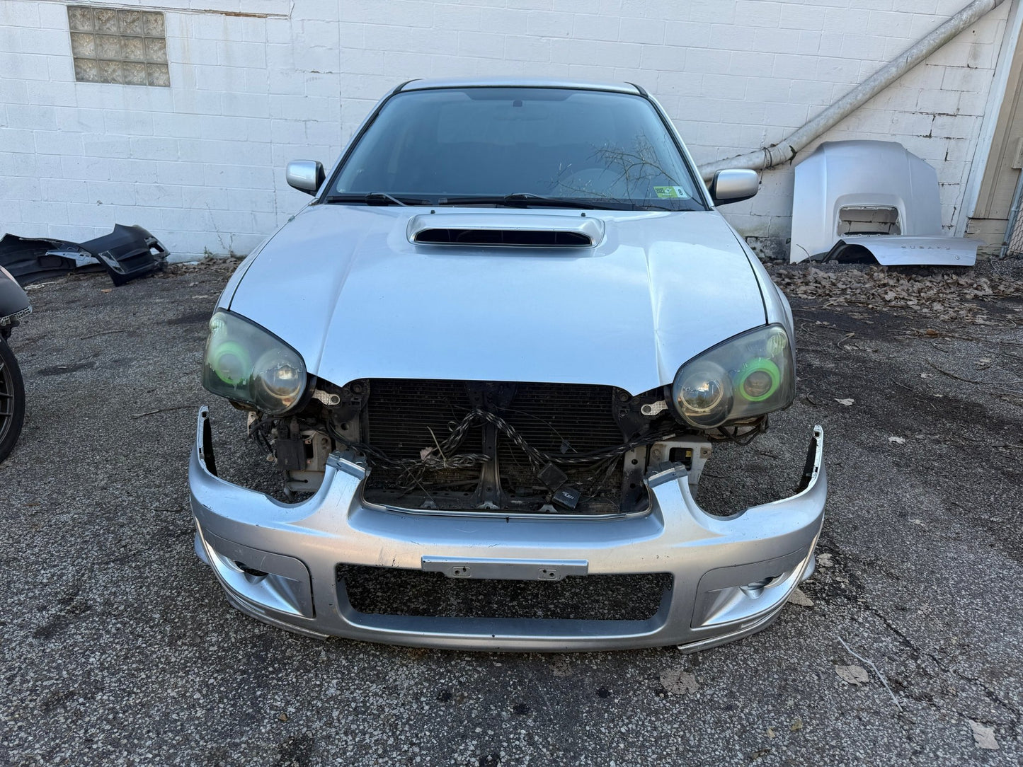 2005 Subaru wrx Sedan PSM platinum silver metallic chassis car shell project
