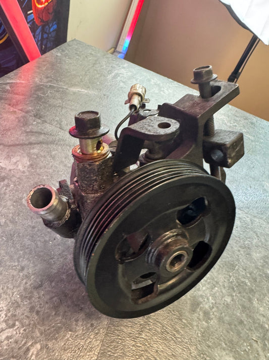 2004-2007 Subaru Impreza WRX STi OEM Power Steering Pump Mount L5