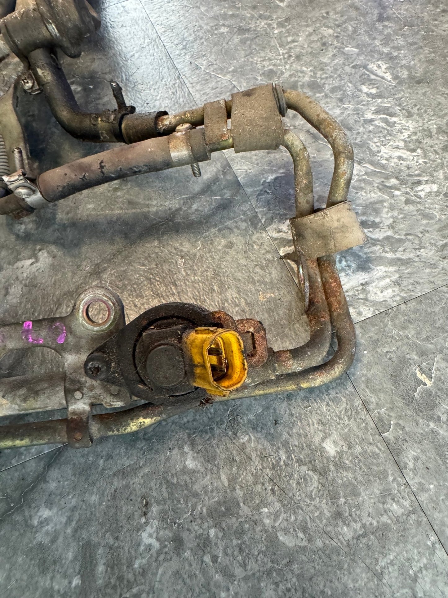 2004-2007 Subaru WRX STi OEM Under Manifold Fuel Lines And Rails With Side Feed Injectors