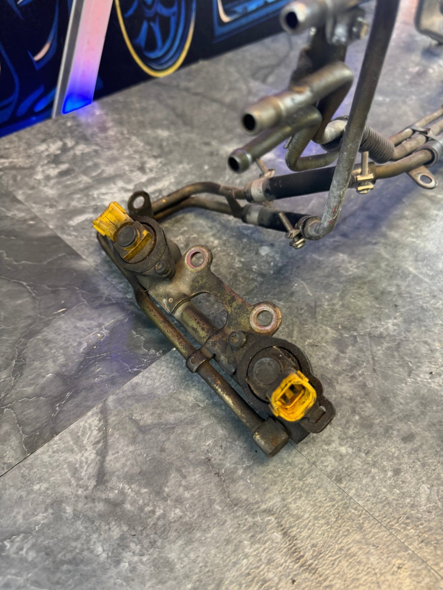 2004-2007 Subaru WRX STi OEM Under Manifold Fuel Lines And Rails With Side Feed Injectors