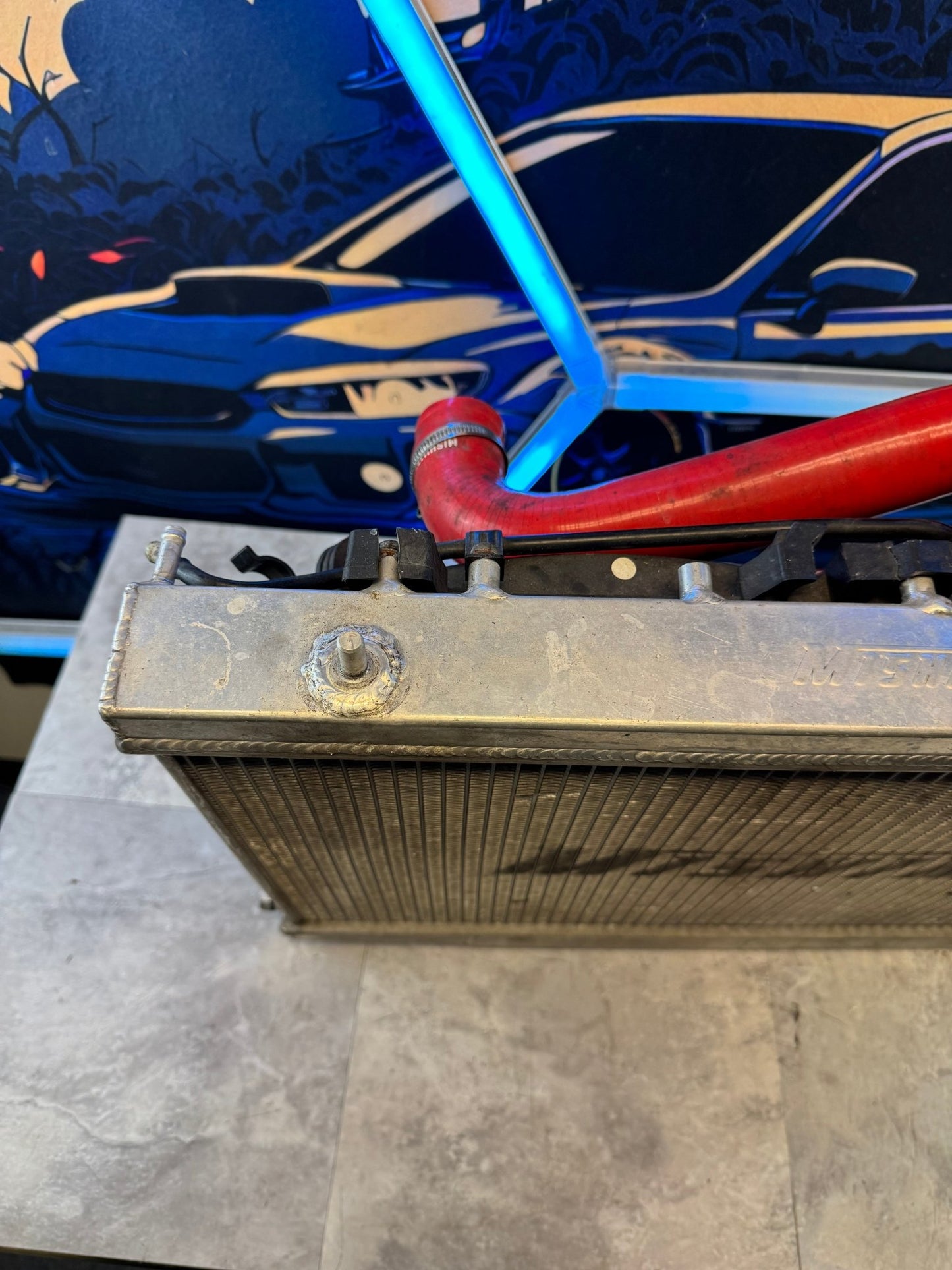 Mishimoto All Aluminum Radiator With Fans And Mishimoto Red Hoses For Subaru 08-14 WRX / 08+ STi