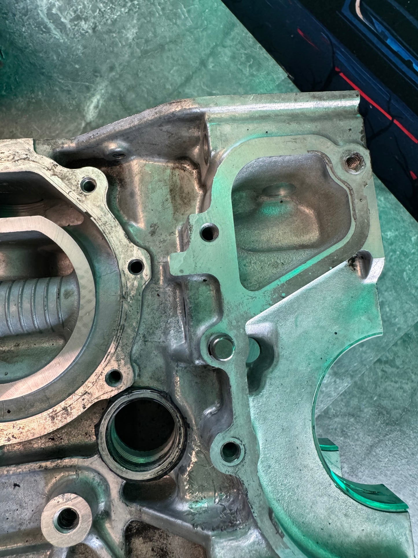 Subaru EJ25 Case Halves Short Block For Core With Bearings And Case Bolts