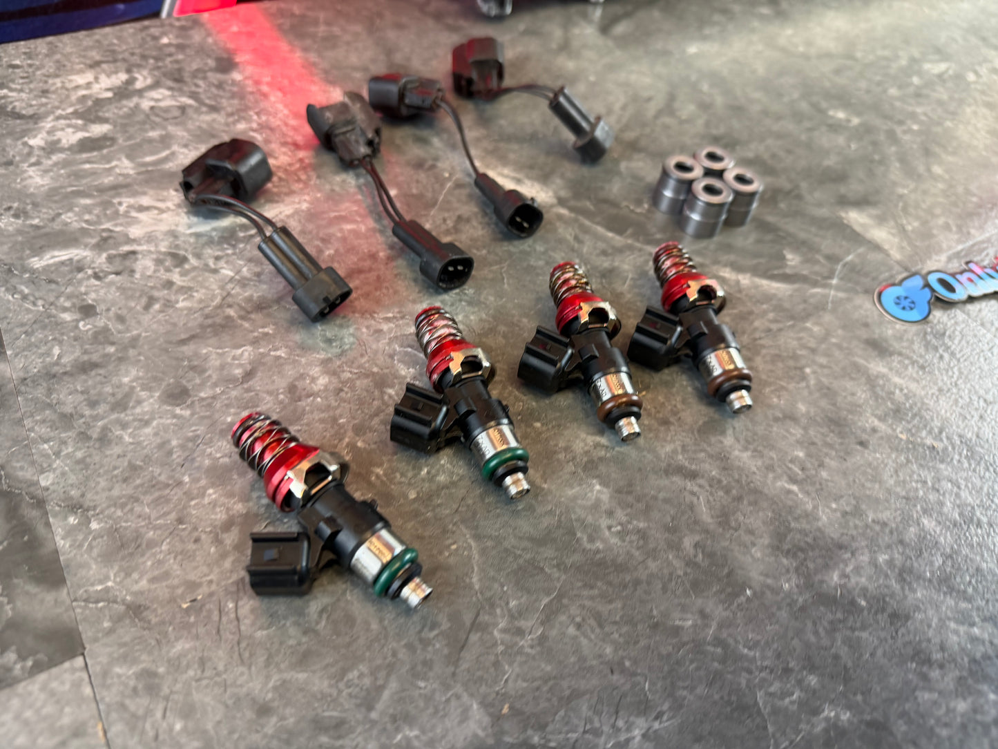 ID 1700 X XDS Subaru STi & wrx top feed fuel injectors flex fuel w/ 14 mm caps / plug & play